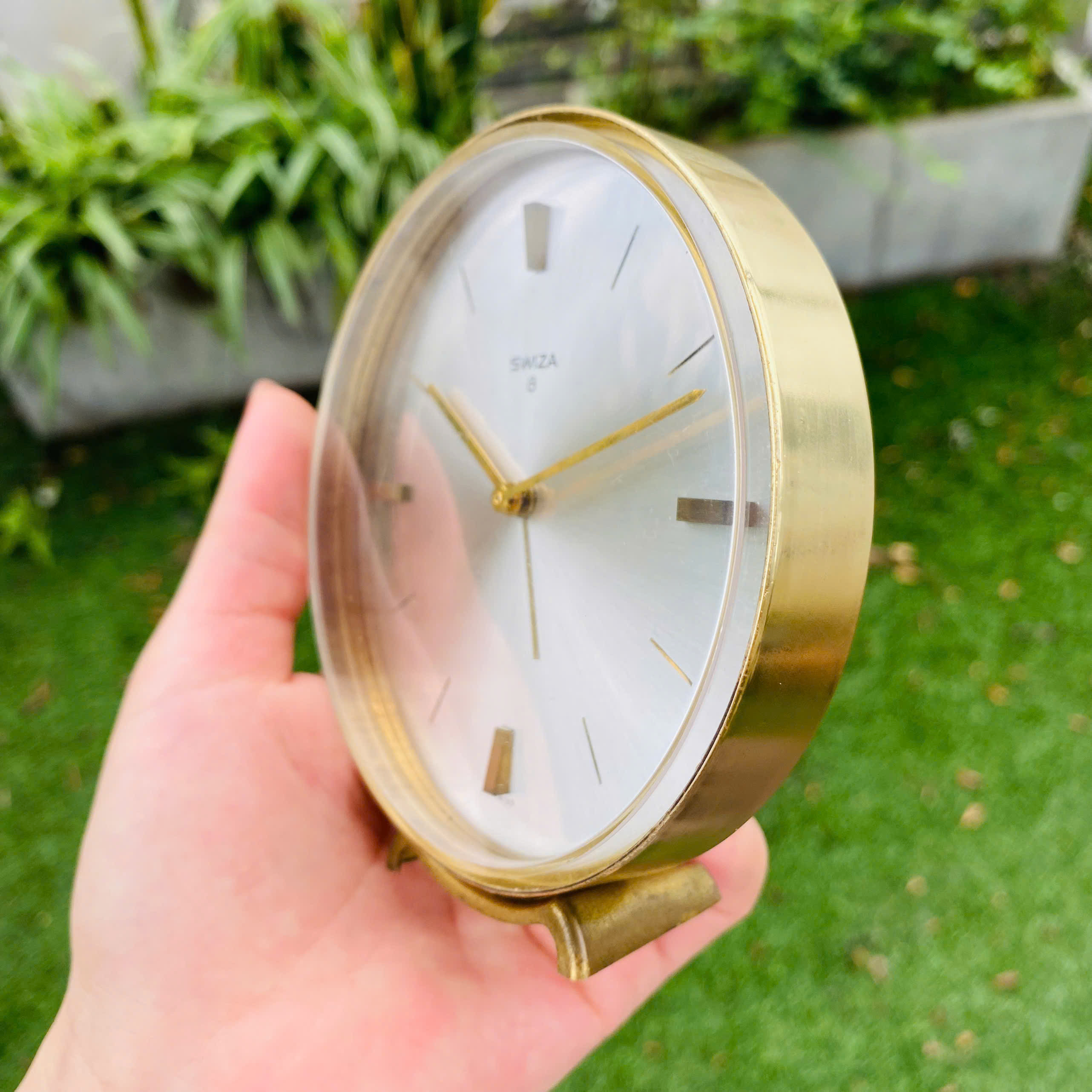 Đồng hồ báo thức Swiza Thụy Sĩ cót tuần