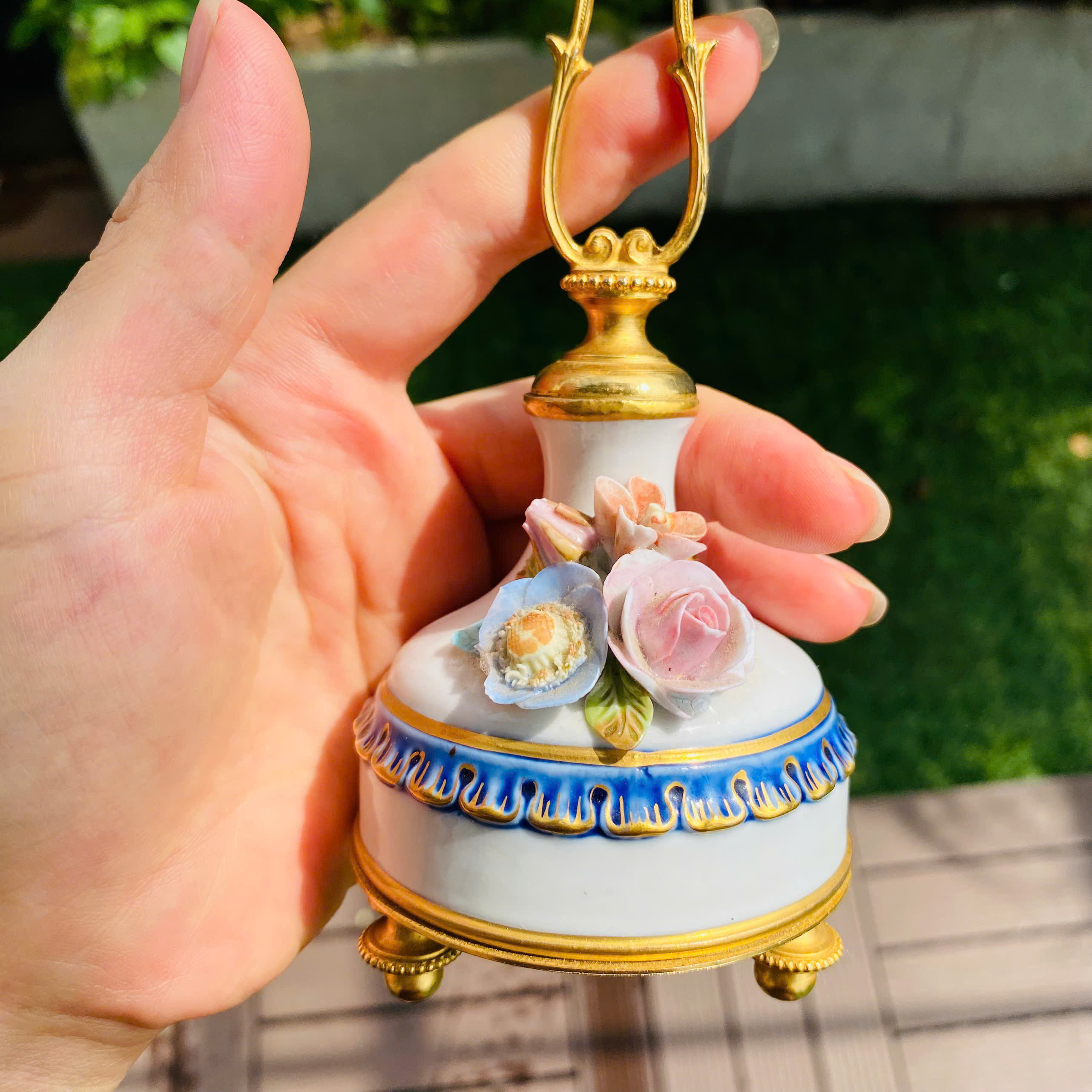 Đồng hồ báo thức Blessing cót ngày