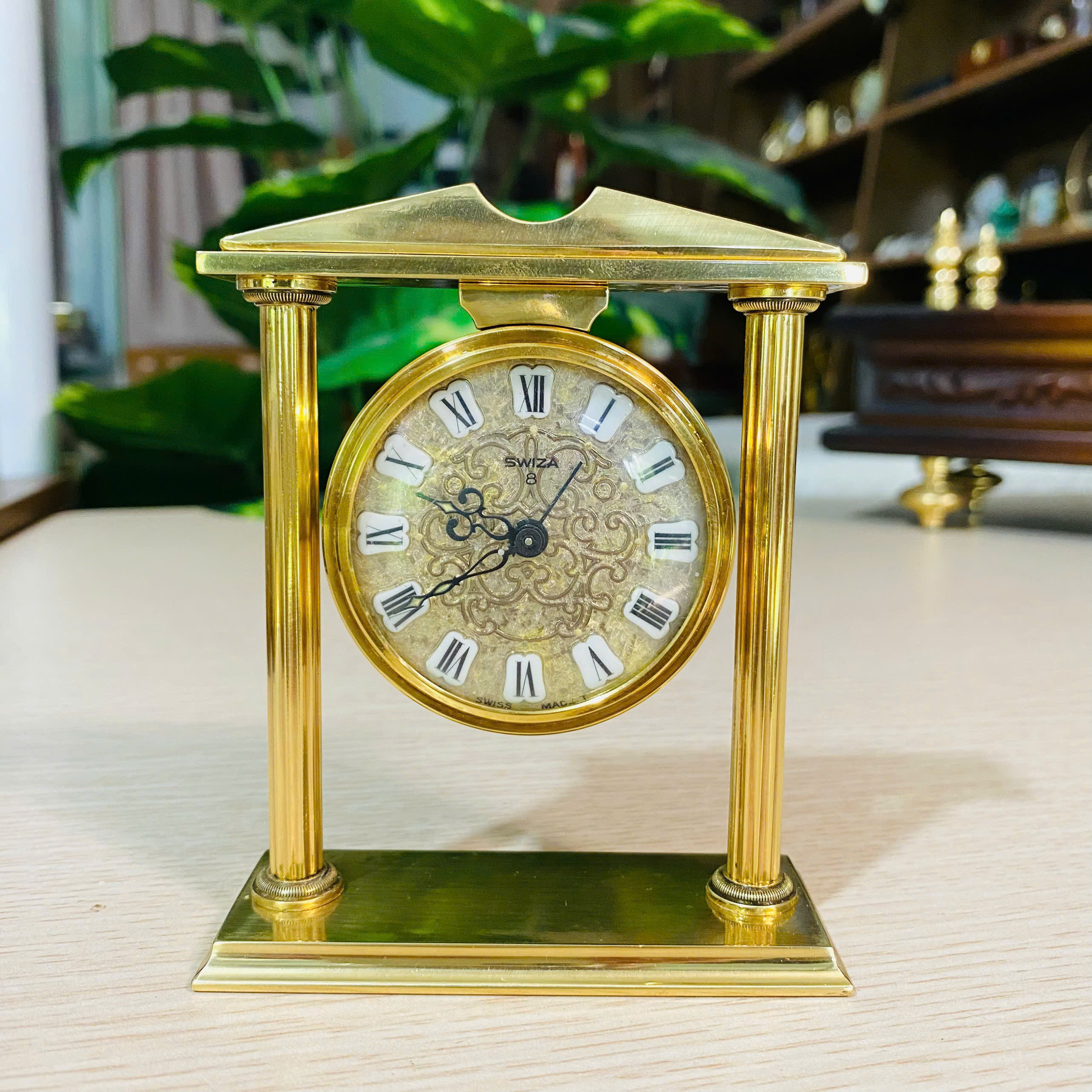 Đồng hồ báo thức Swiza Thụy sĩ cót tuần