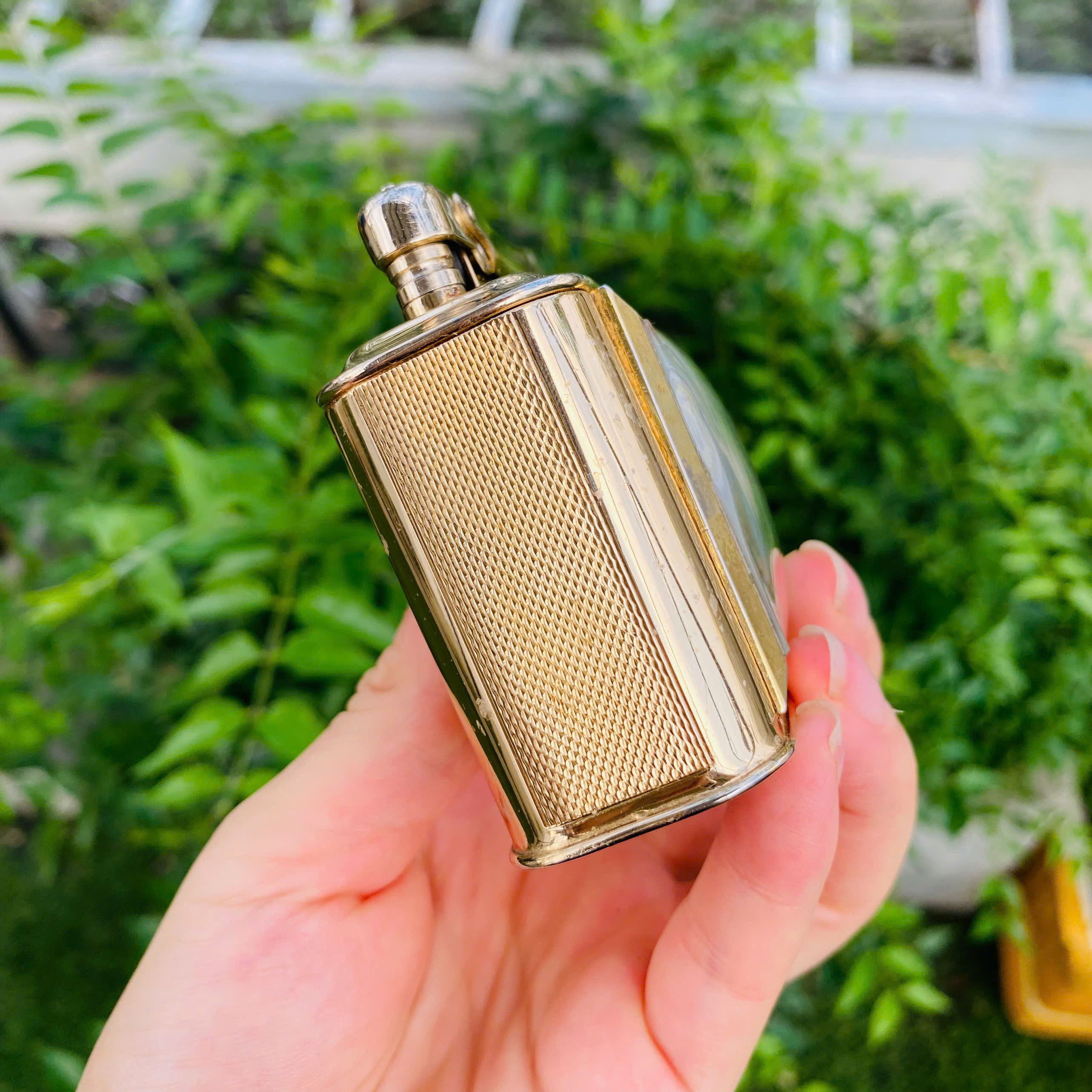 Đồng hồ Colibri Thụy Sĩ kết hợp bật lửa