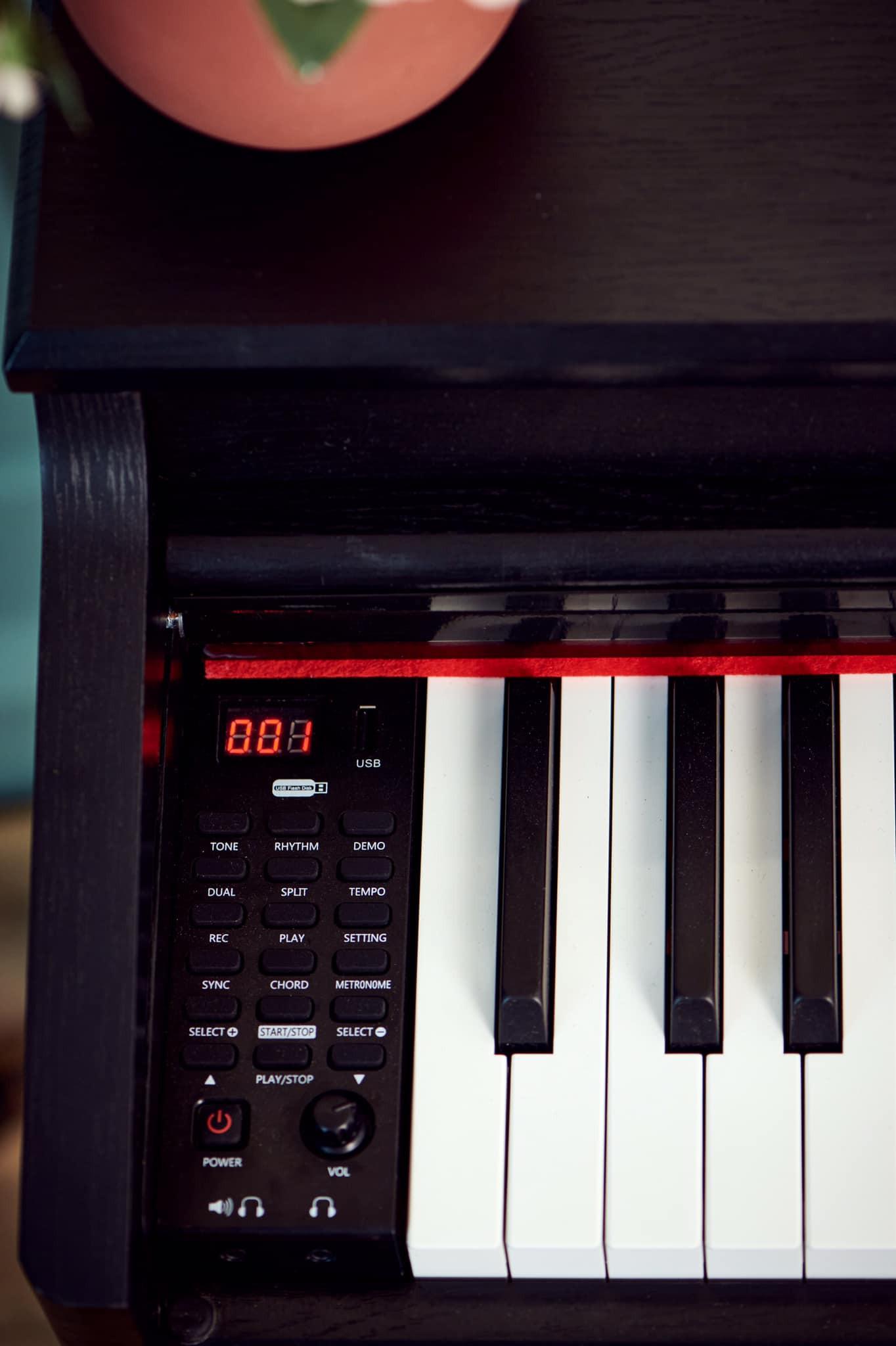 Piano Rango RG330 - BLK + Tặng Tai Nghe Cao Cấp