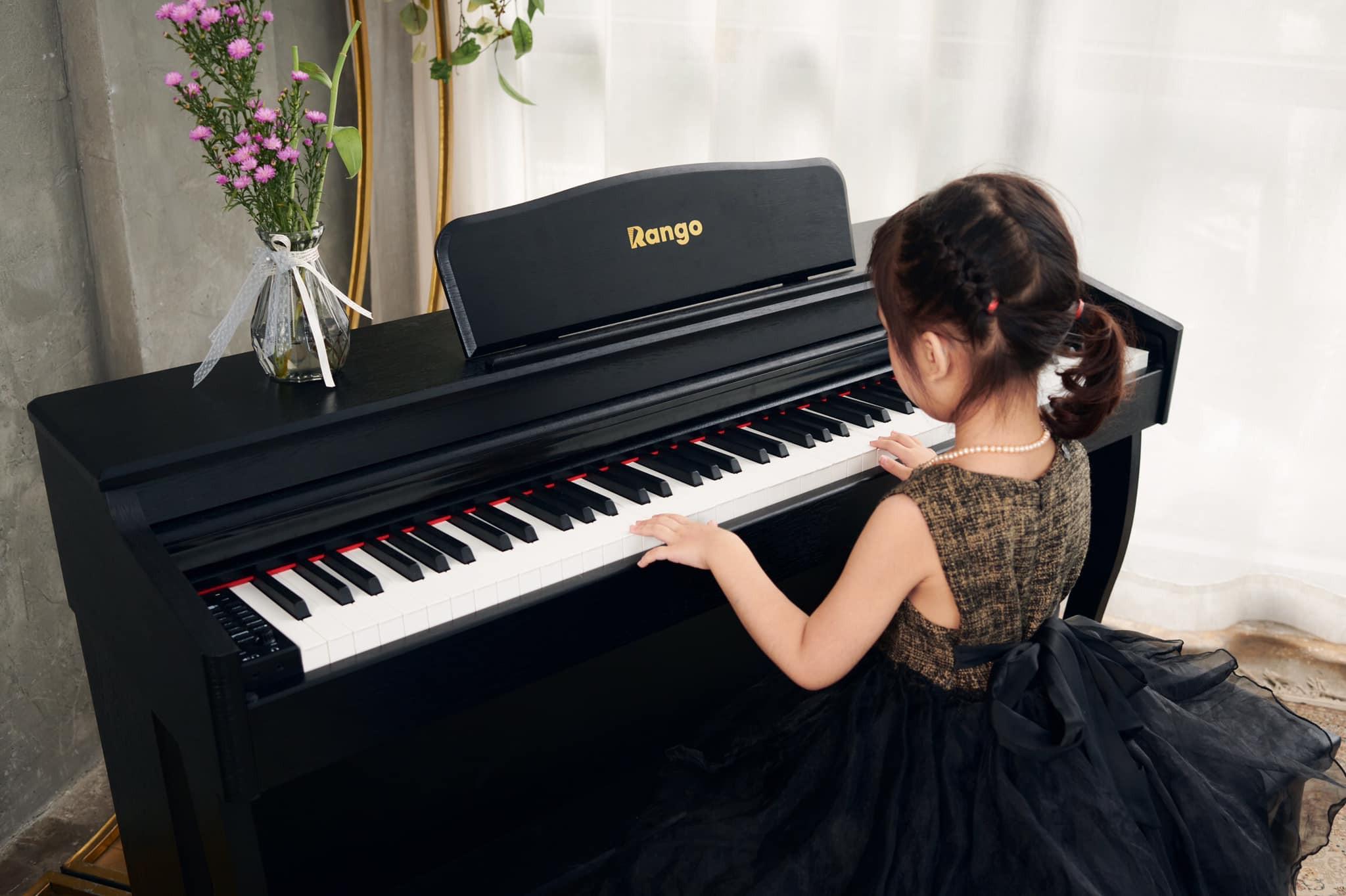 Piano Rango RG330 - BLK + Tặng Tai Nghe Cao Cấp