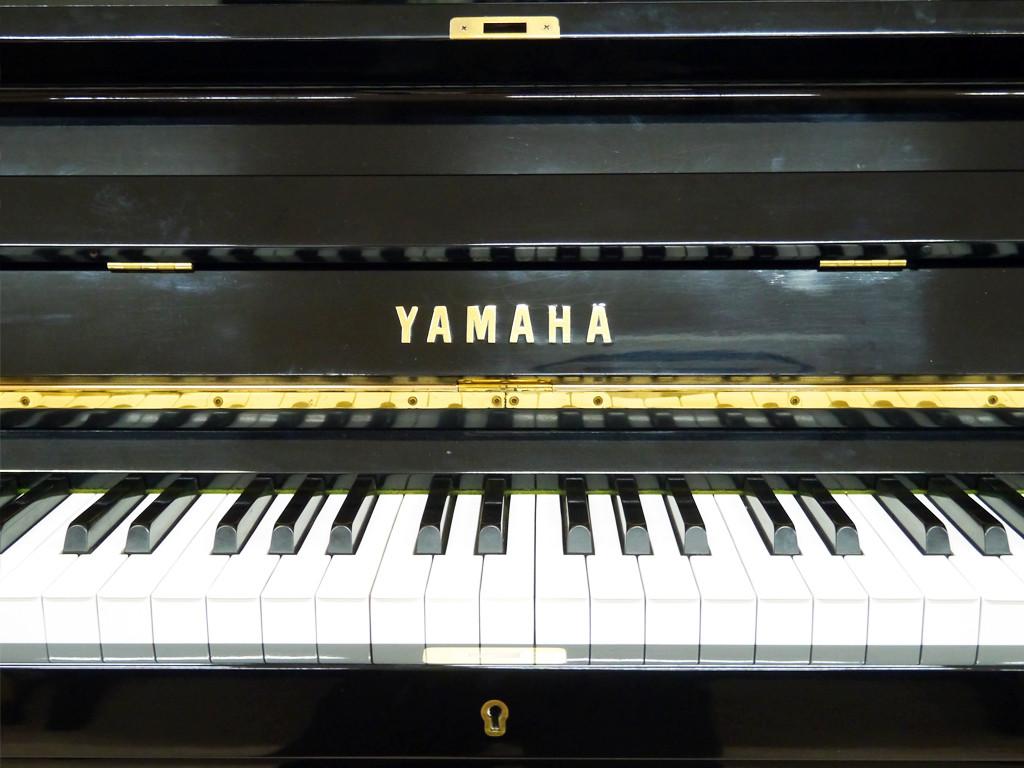 Yamaha U1E