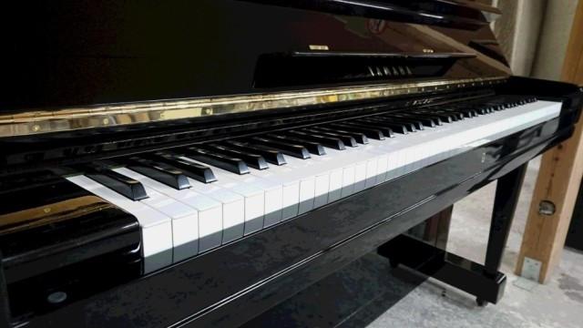 Yamaha U3E