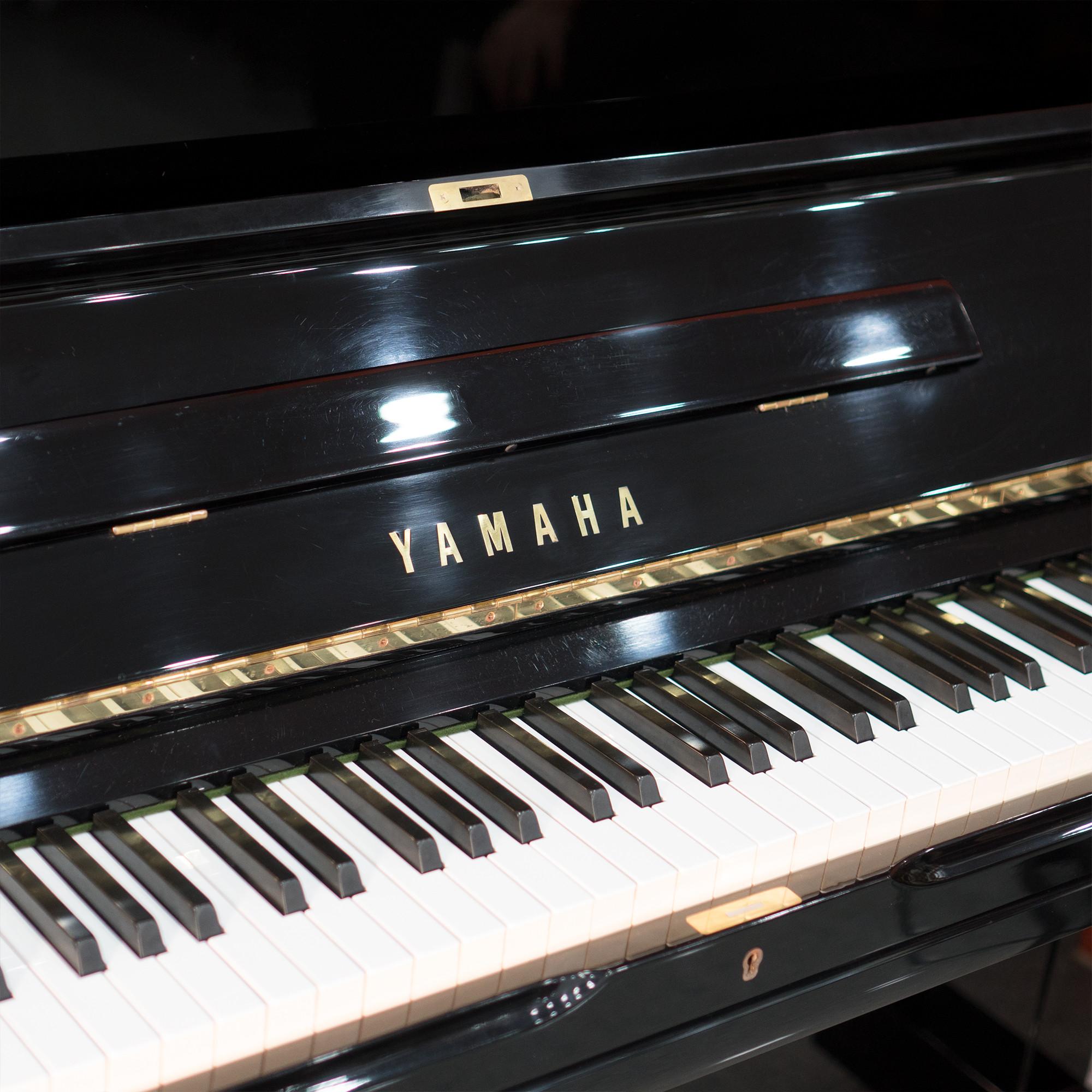 Yamaha U3H