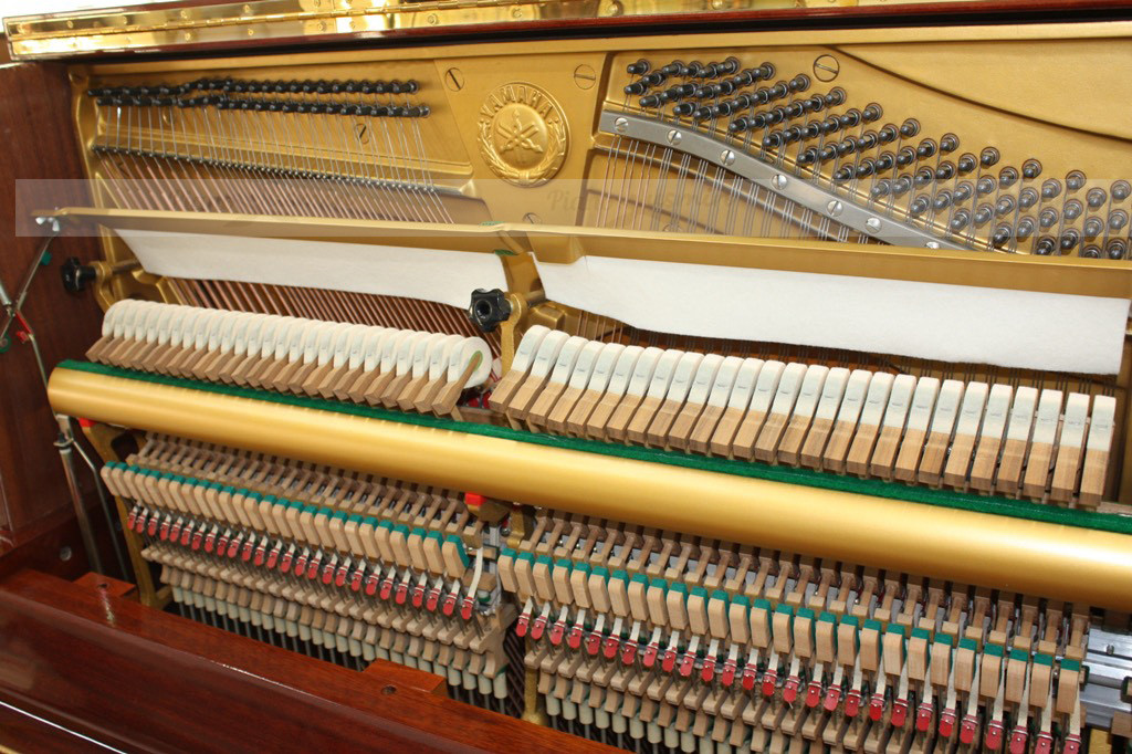 Piano Yamaha W106 cao cấp