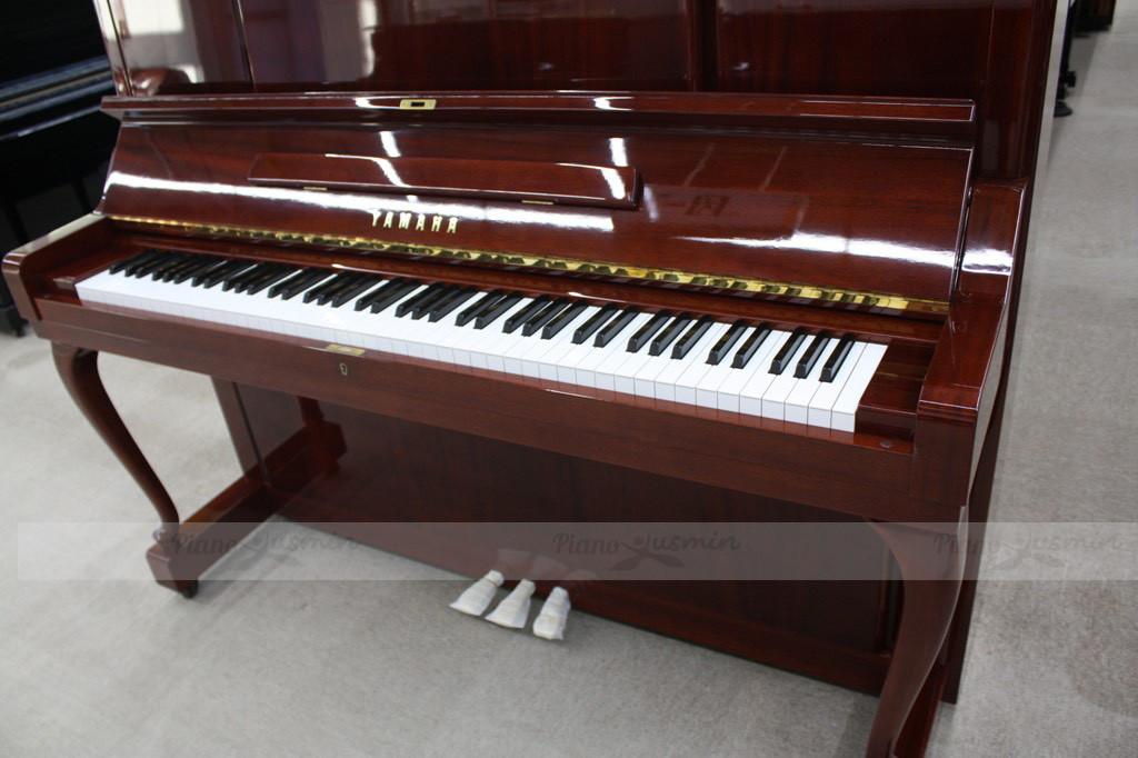 Piano Yamaha W106 cao cấp