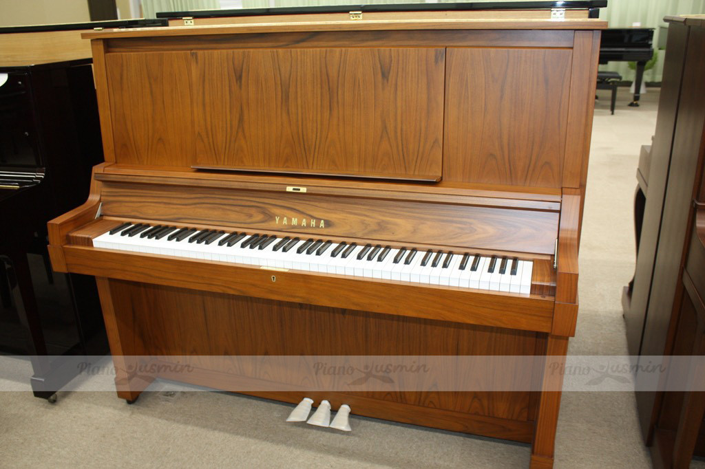 Piano Yamaha W101