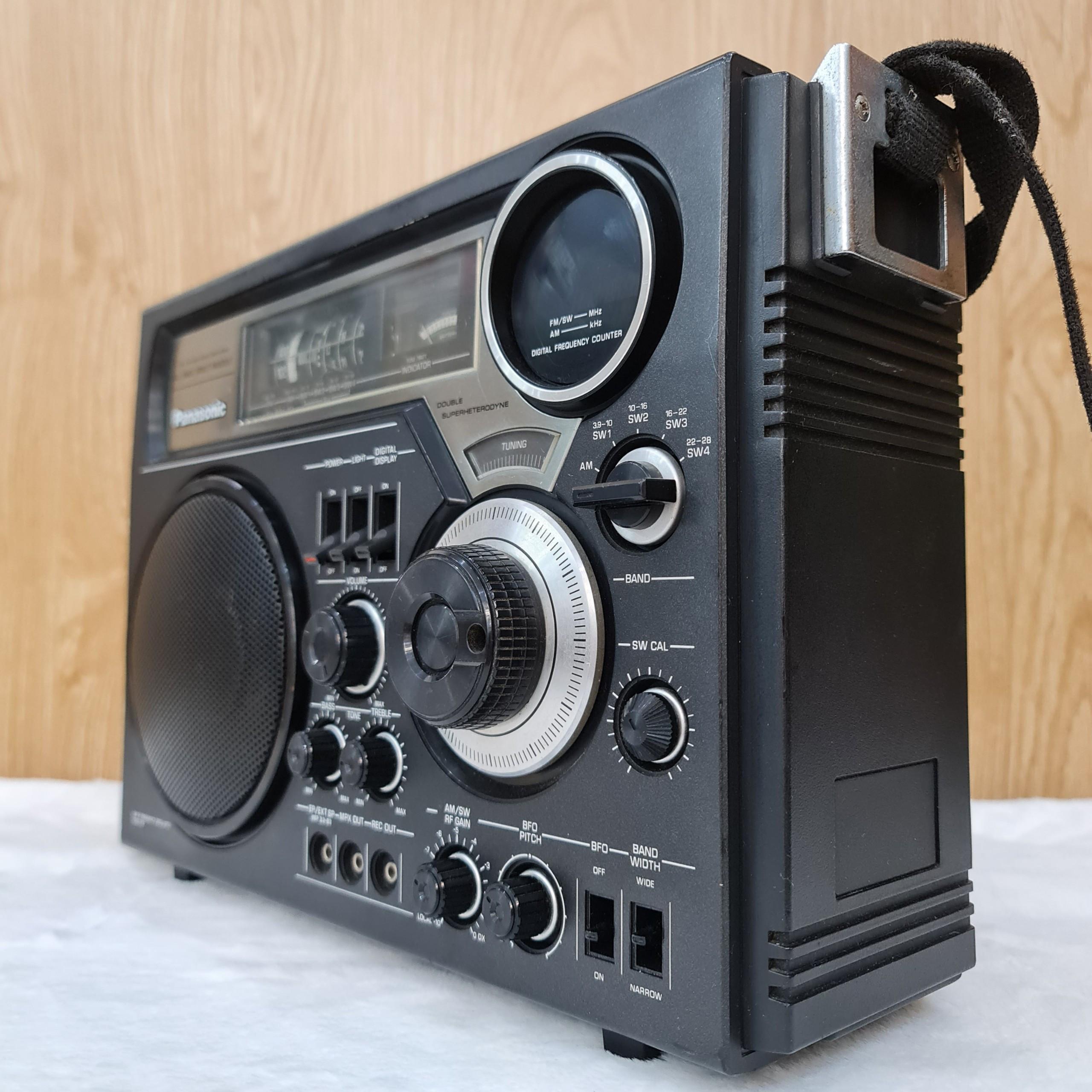 Radio Panasonic RF 2600 - 6 