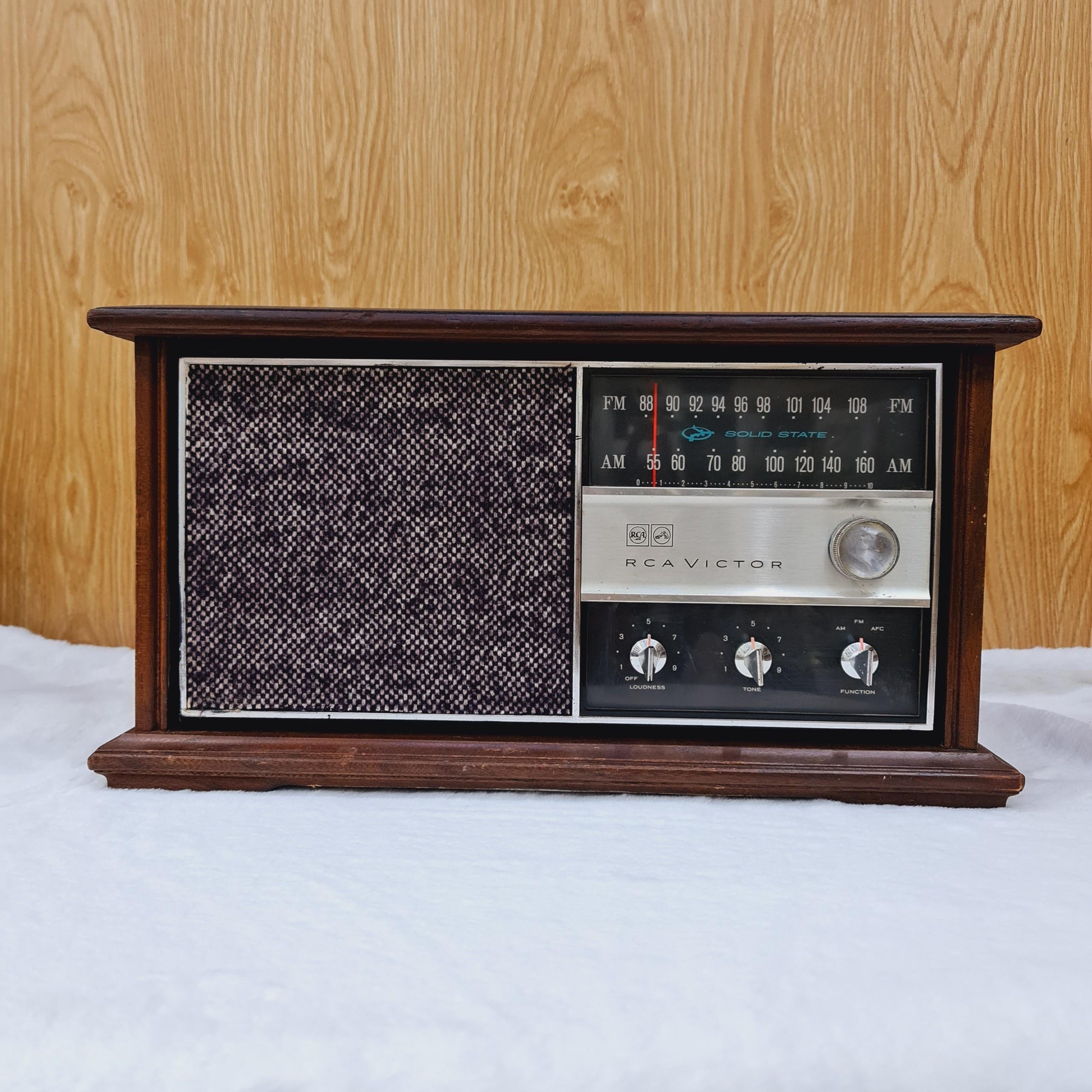 Radio RCA Victor nhập khẩu từ Mỹ