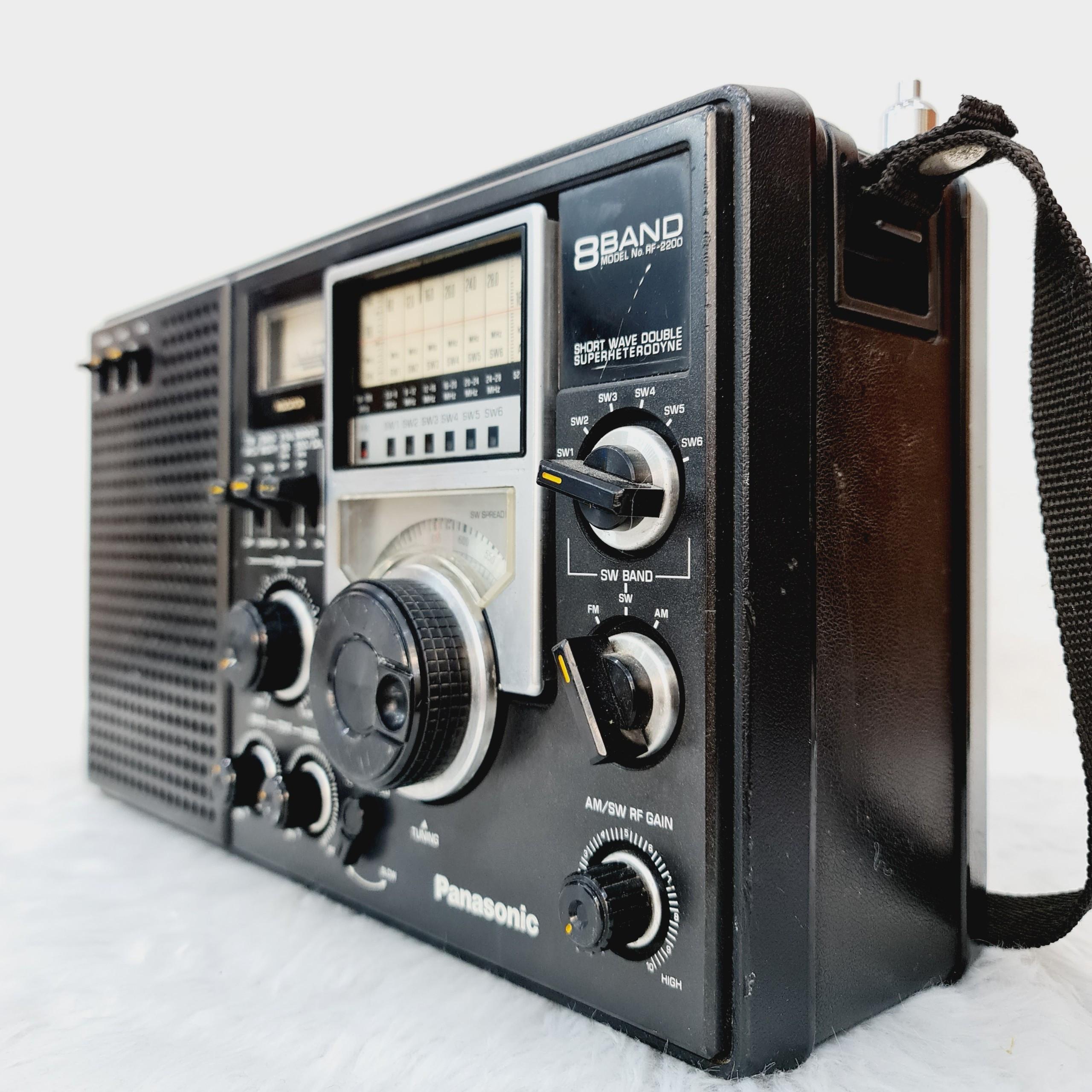 Radio Panasonic RF 2200