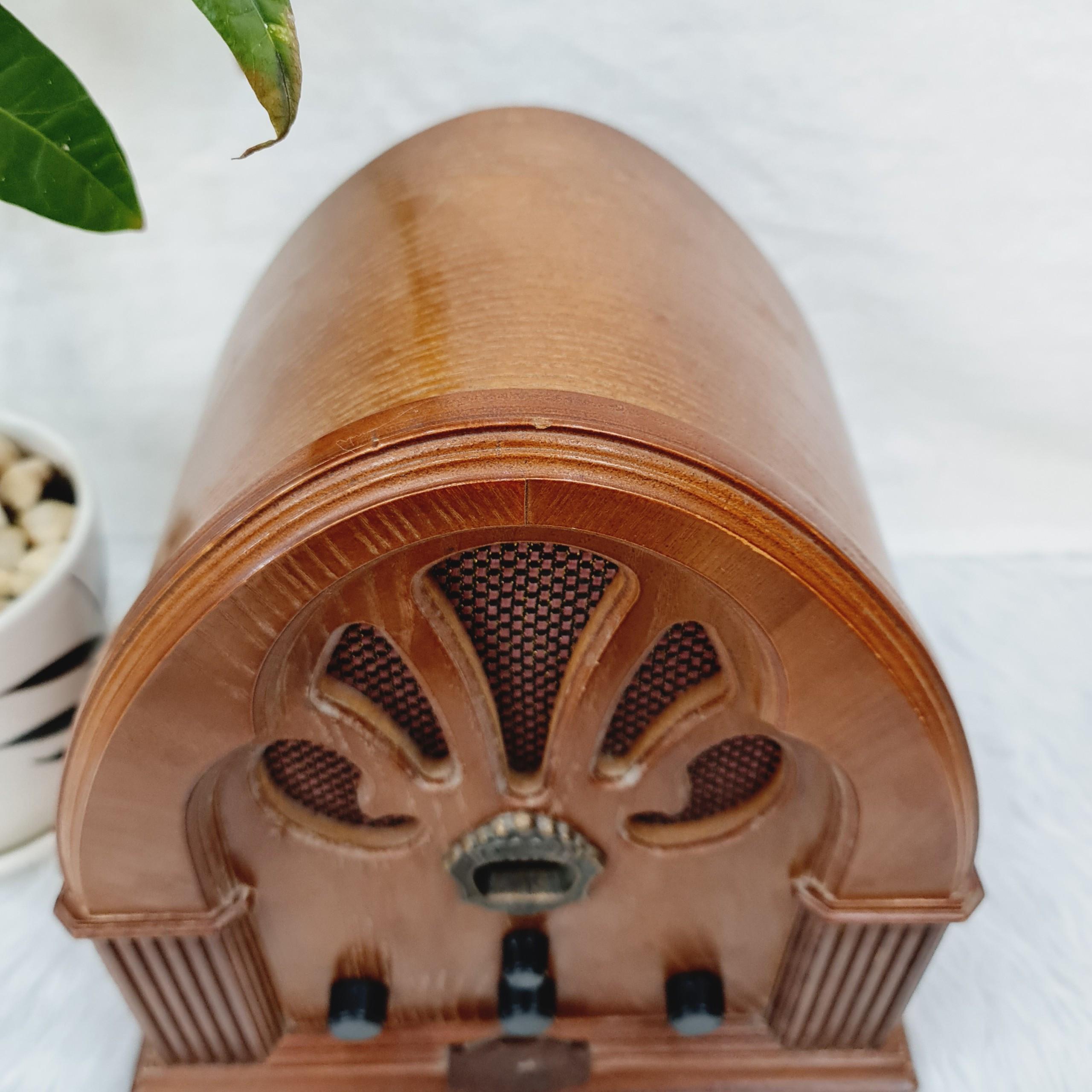 Radio Kiểu dáng Nhà Thờ 1933C