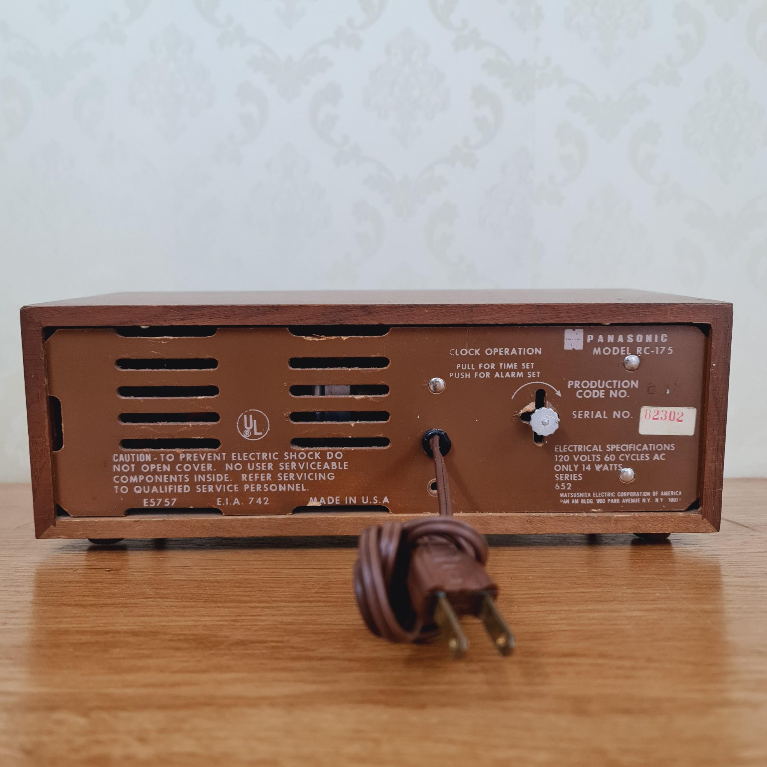 Radio Panasonic - Clock Operation - RC-175