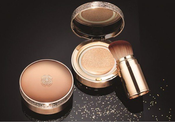 Set Phấn Trang Điểm Tặng Kèm 2 Lõi - OHUI The First Ampoule Cushion Special Set