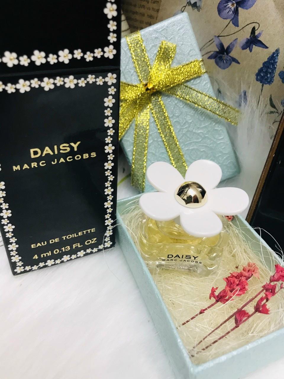MARC JACOBS DAISY EDT