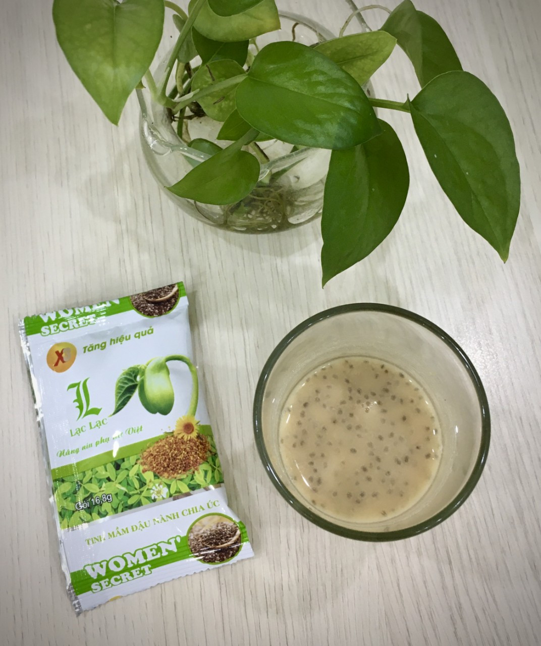 TINH MẦM ĐẬU NÀNH CHIA ÚC PHẤN HOA - LẠC LẠC (30 gói x16.8g)