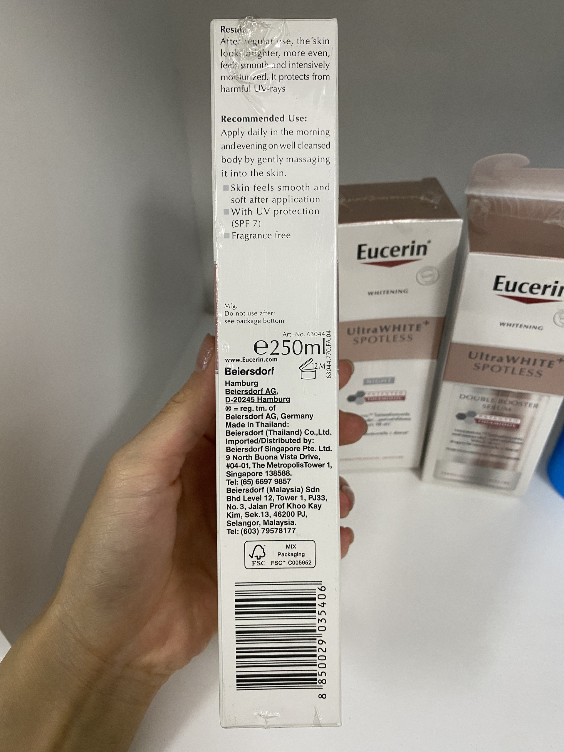 SỮA DƯỠNG THỂ TRẮNG SÁNG DA EUCERIN SPF7