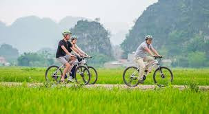 Hanoi – Sapa – Halong – Hochiminh city – Cuchi Tunnel – Mekong Delta 11 days 10 nights