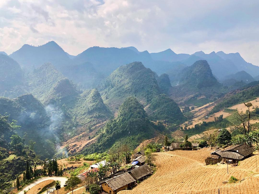 Ha Giang Loop Bus Tour 2 days 3 nights