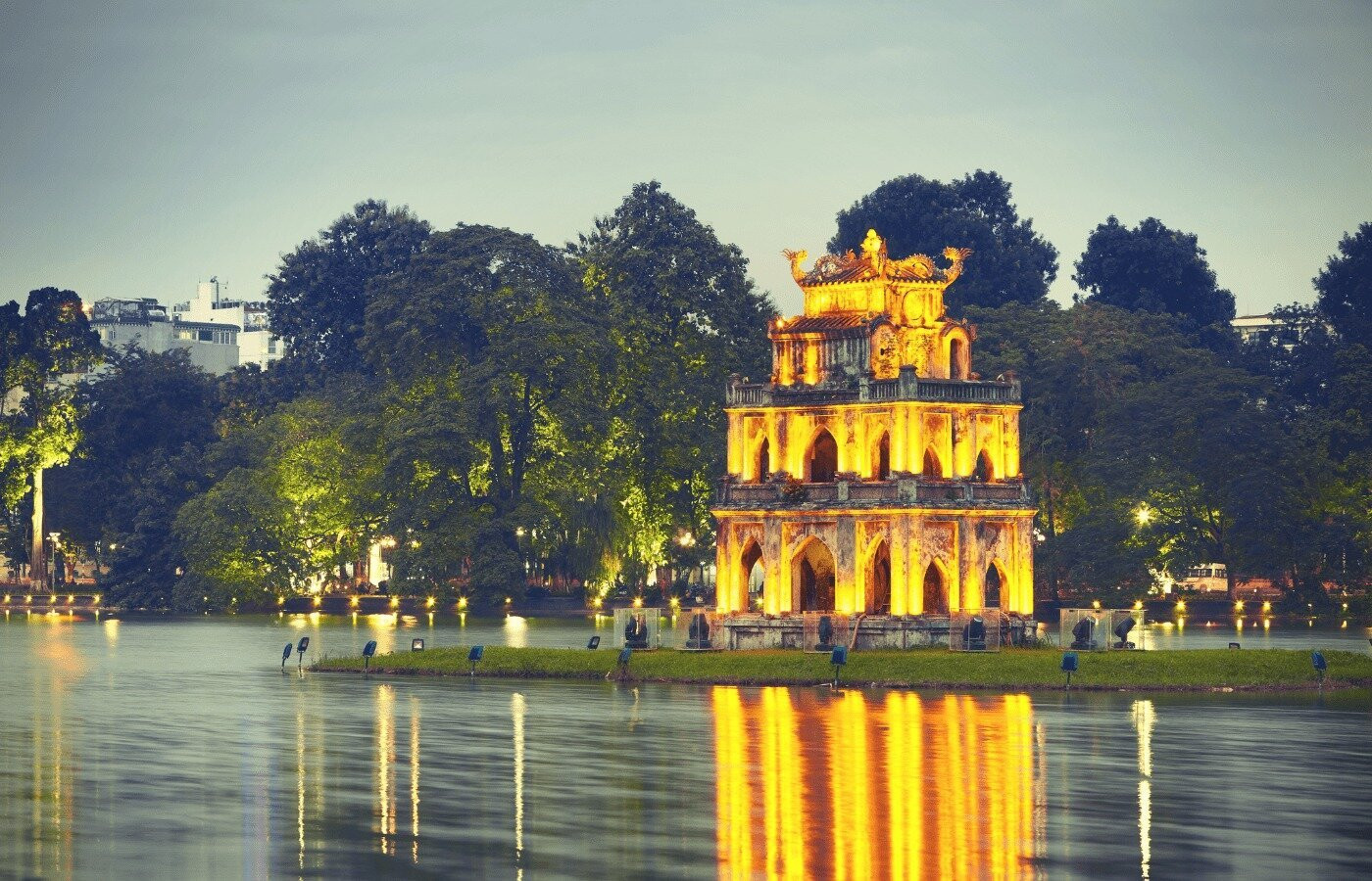 Hanoi - Sapa - Halong - Ninhbinh 6 days 5 nights ( hotel overnight )