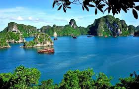 Hanoi - Halong - Ninhbinh - Danang - Hue - Hoian - Hochiminh city - Cuchi - Mekong delta 11 days 10 nights