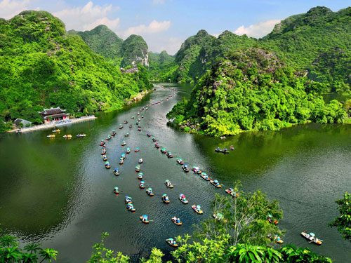 Hanoi – BacHa - Sapa – Ninhbinh - Halong 9 days 8 nights