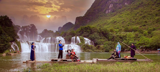 Ba Be Lake – Ban Gioc Waterfall 3 days 2 nights