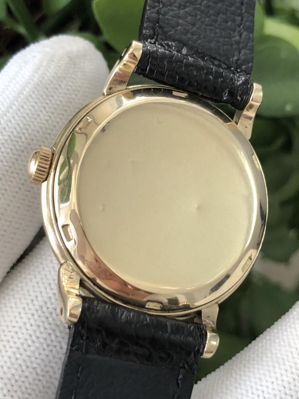 Đồng hồ đeo tay Omega Vintage