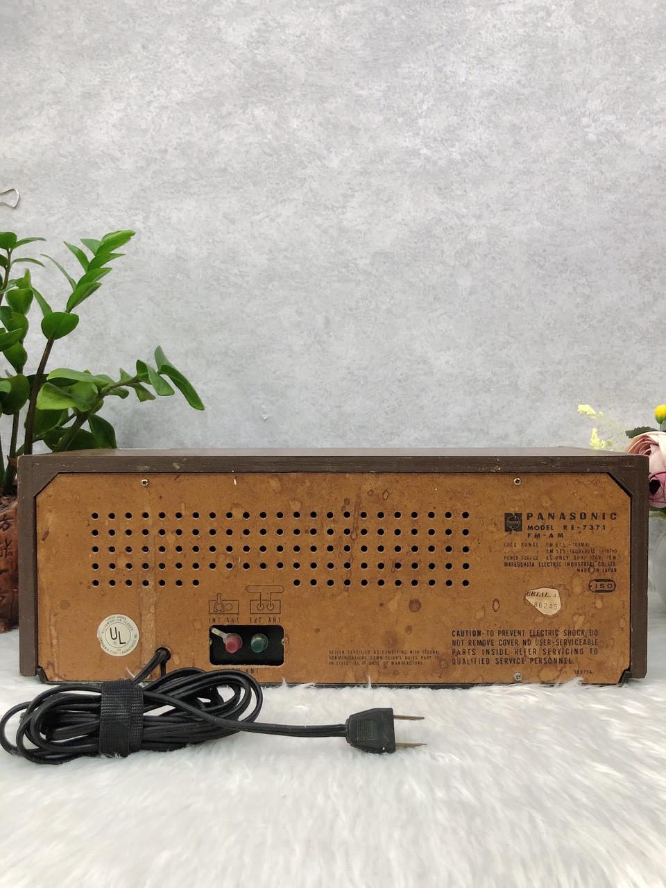 Radio Panasonic RE-7371 AM/FM