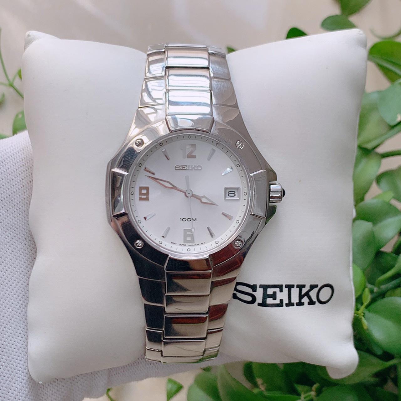 Đồng hồ đeo tay nam Seiko