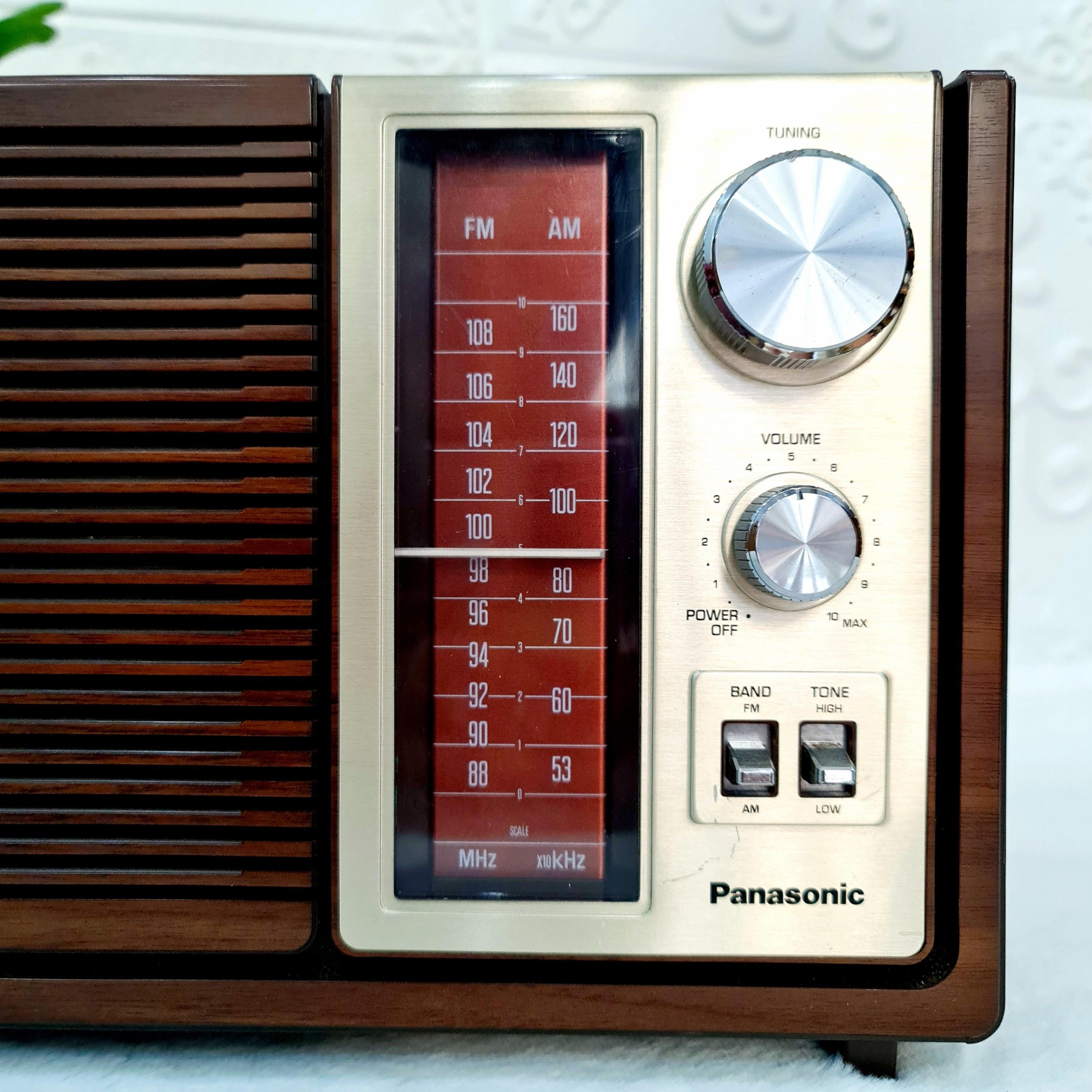 Radio Panasonic RE 6280 - AM/FM