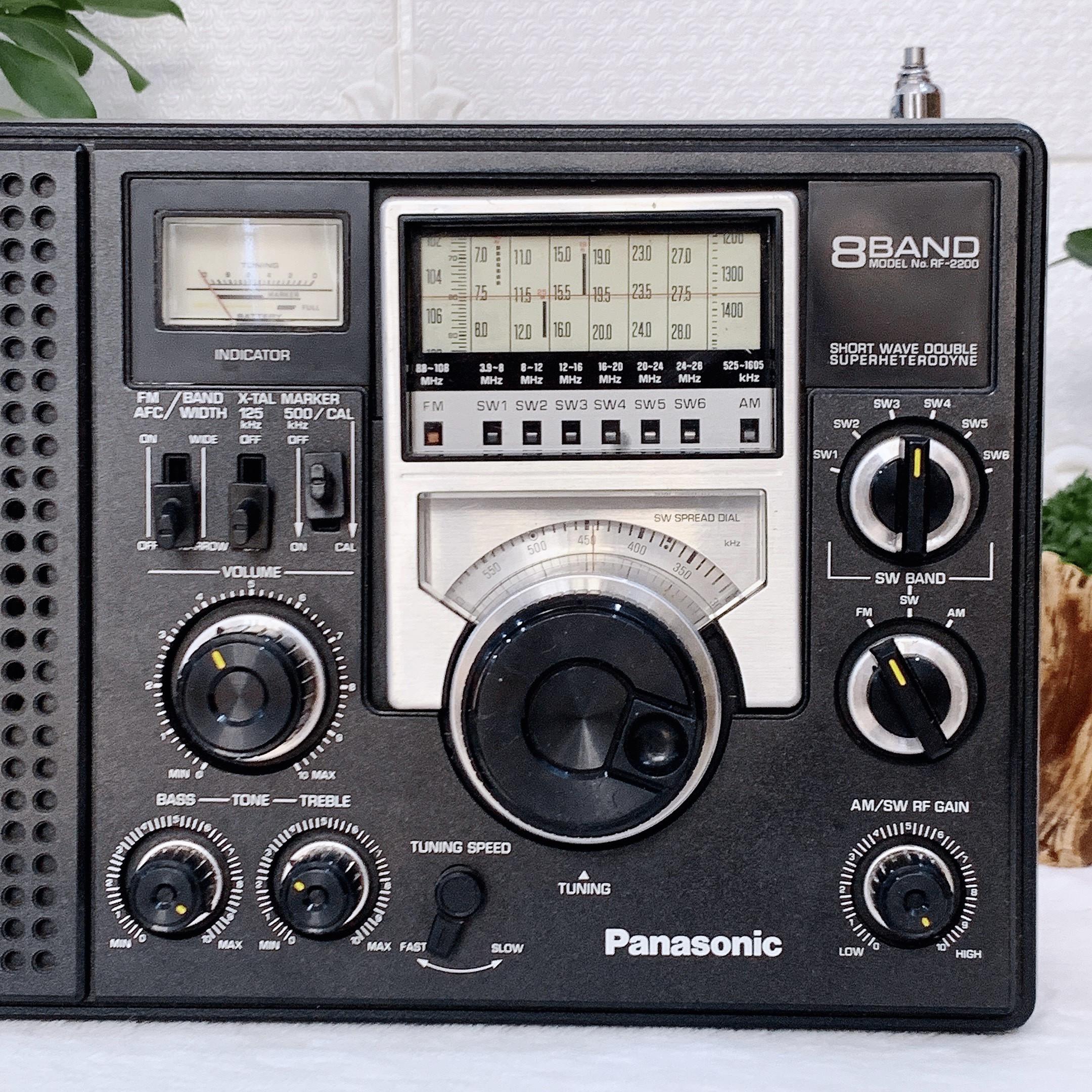 Radio Panasonic RF - 2200 AM/FM