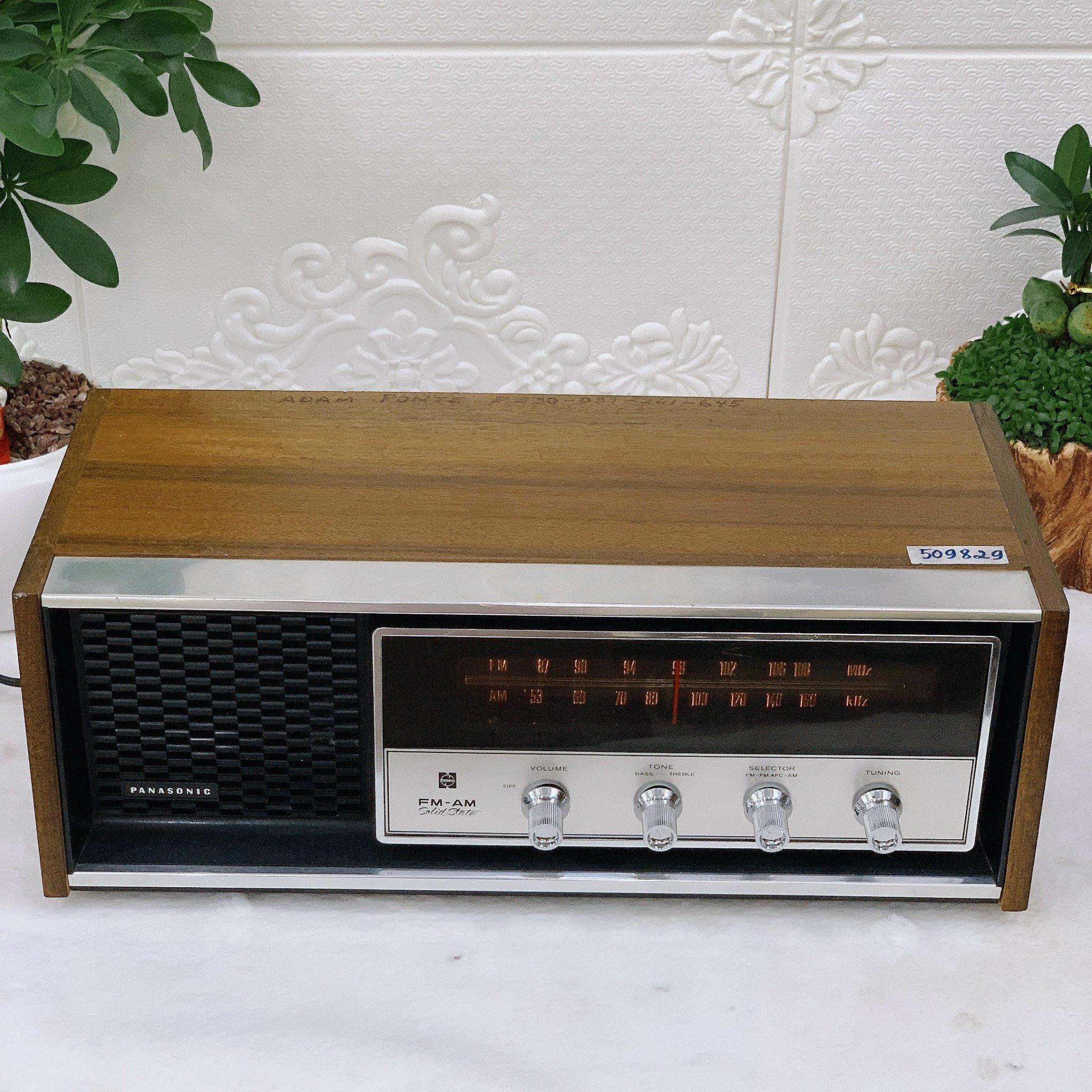 Radio cổ hiệu Panasonic RE-7369