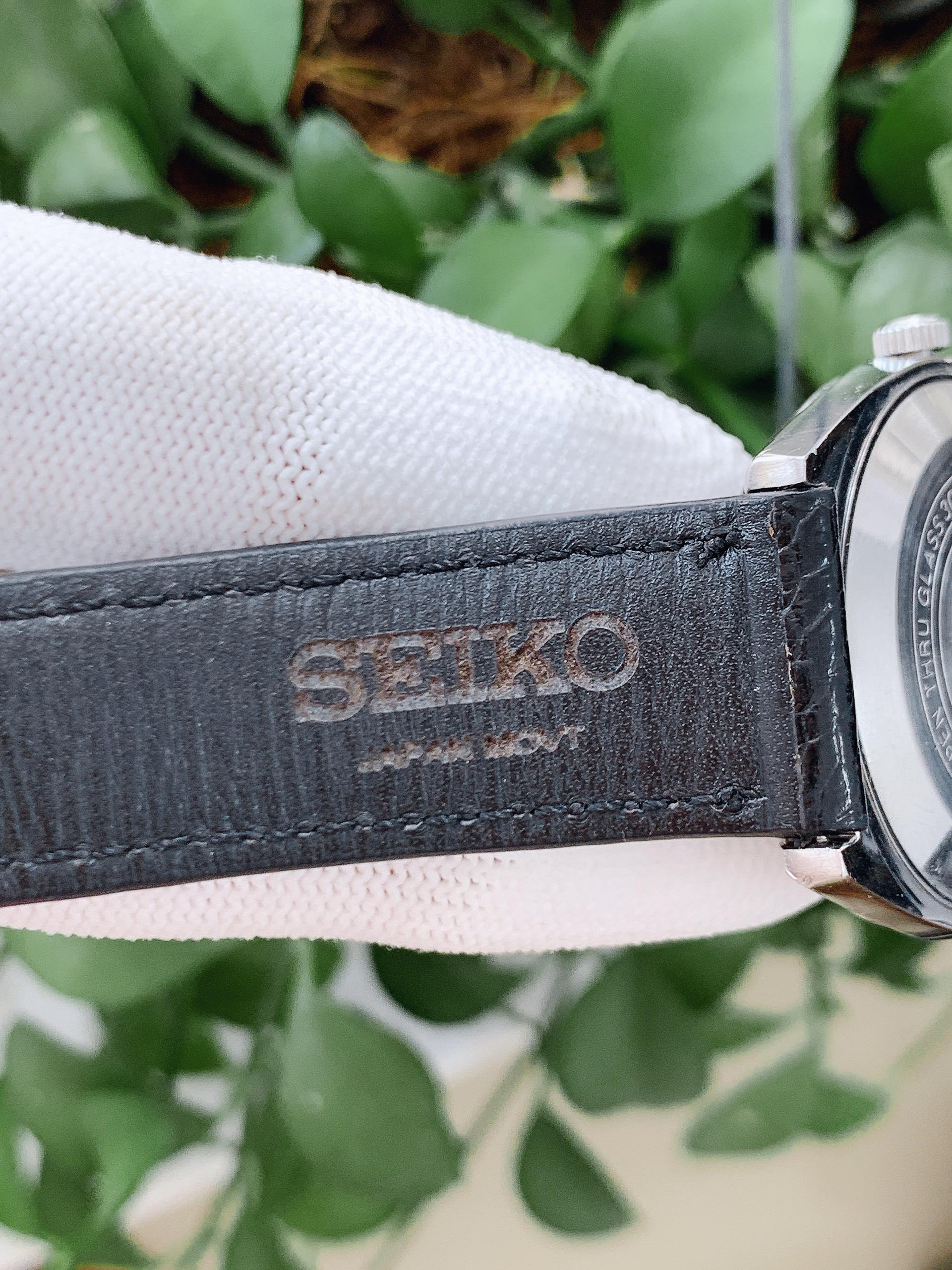 Đồng hồ đeo tay nam hiệu Seiko - Mặt hổ