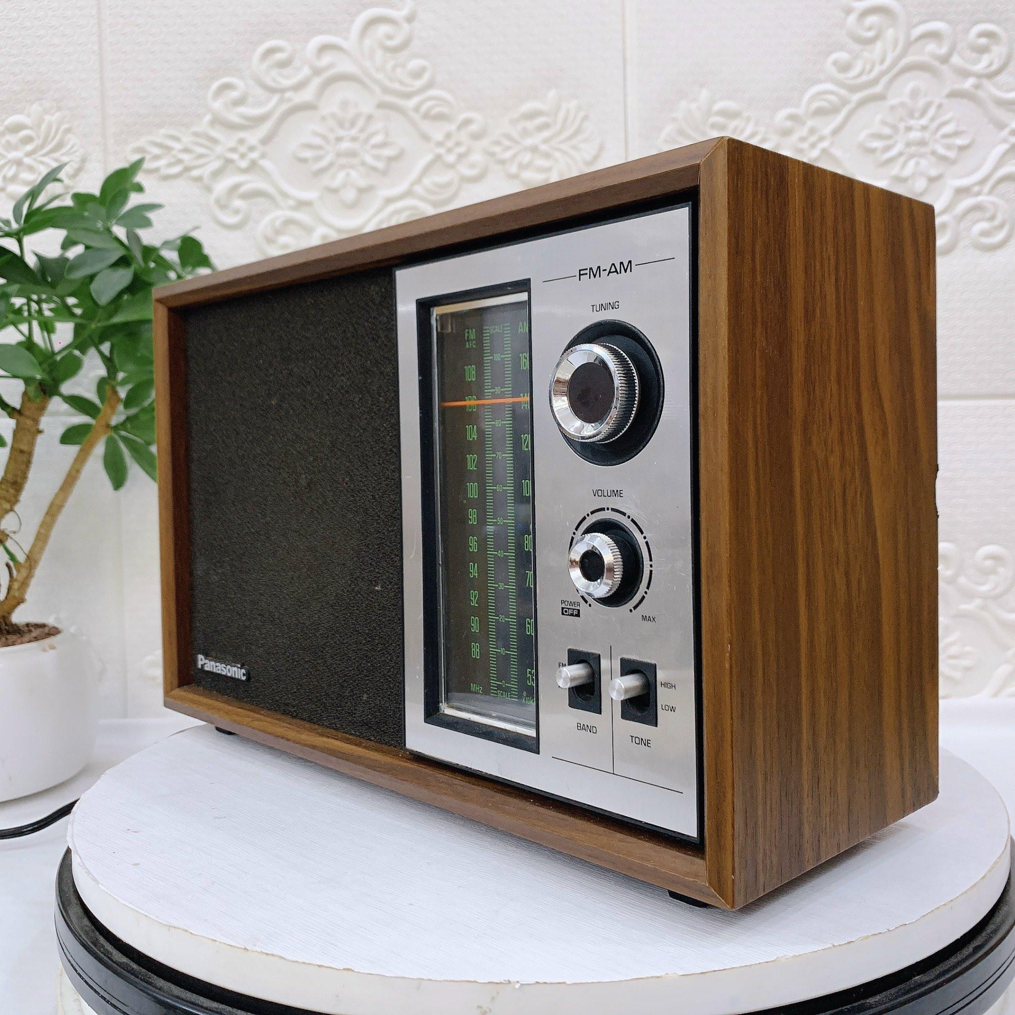 Radio cổ RE - 6286 AM/FM