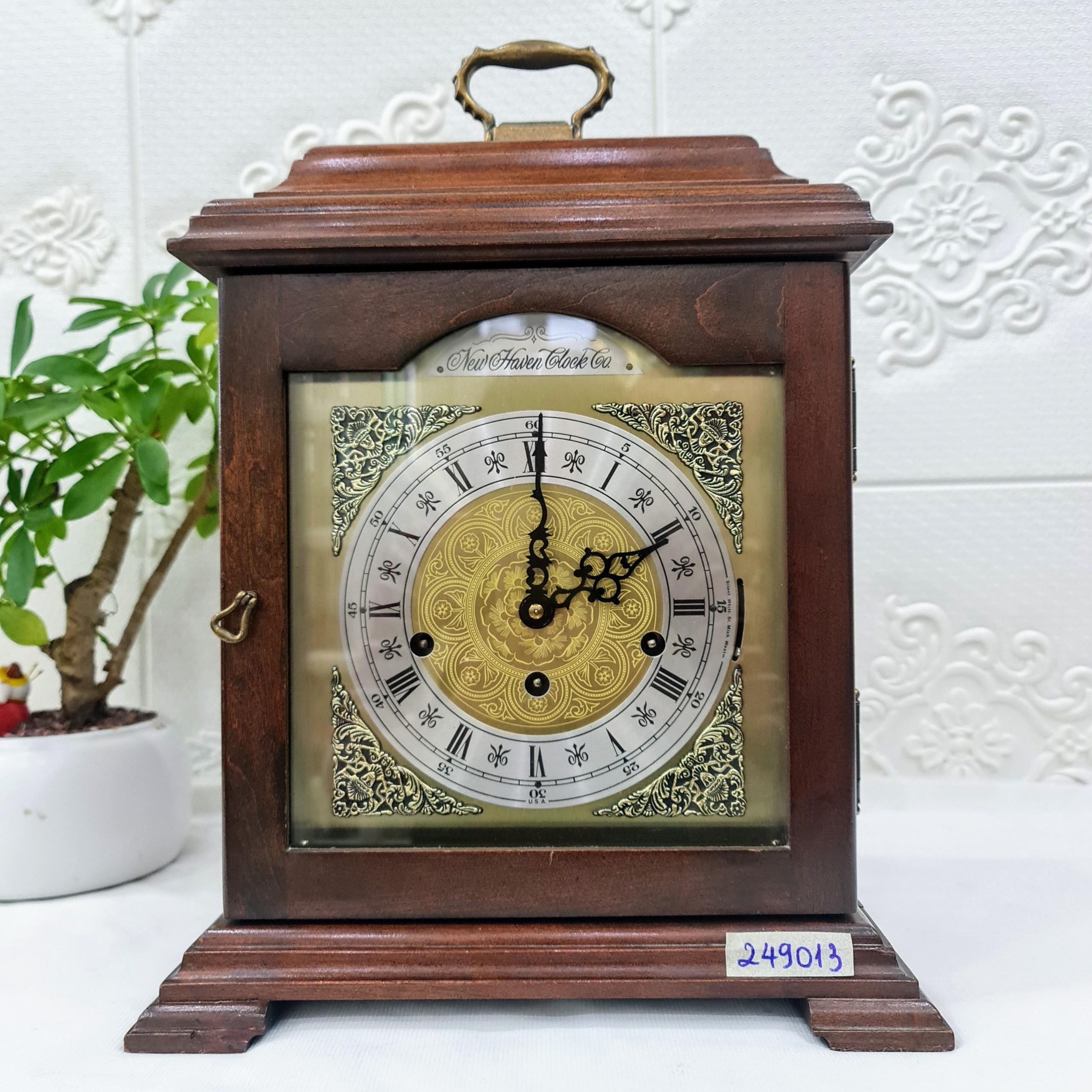 Đồng hồ để bàn New Haven Clock Co.