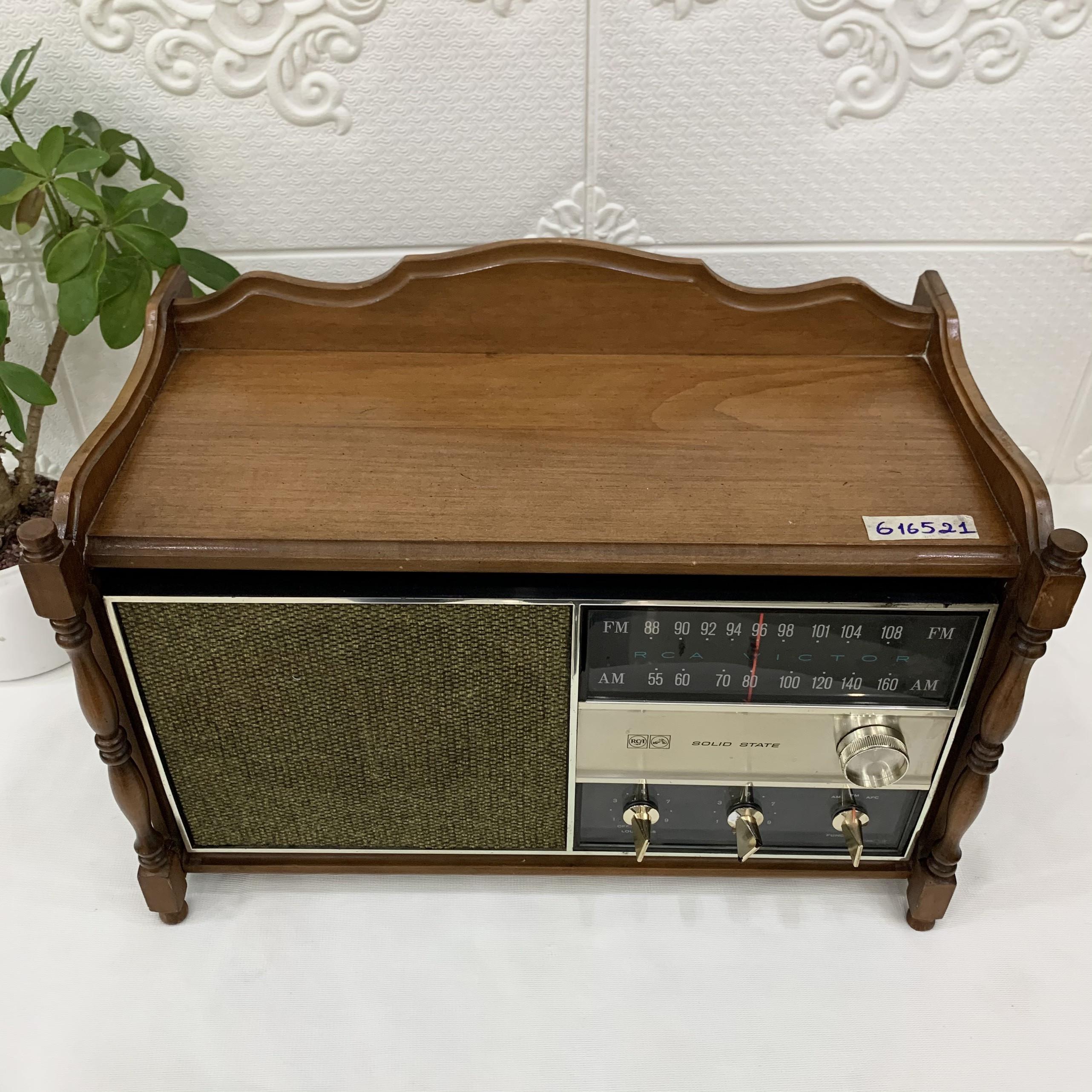 Radio RCA Victor Model RJC48 Maple