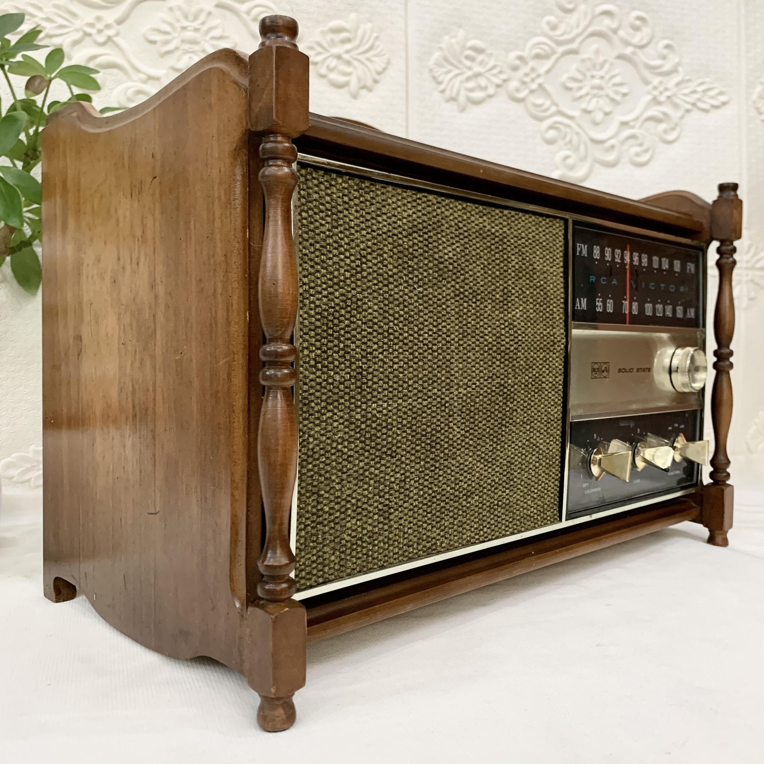 Radio RCA Victor Model RJC48 Maple