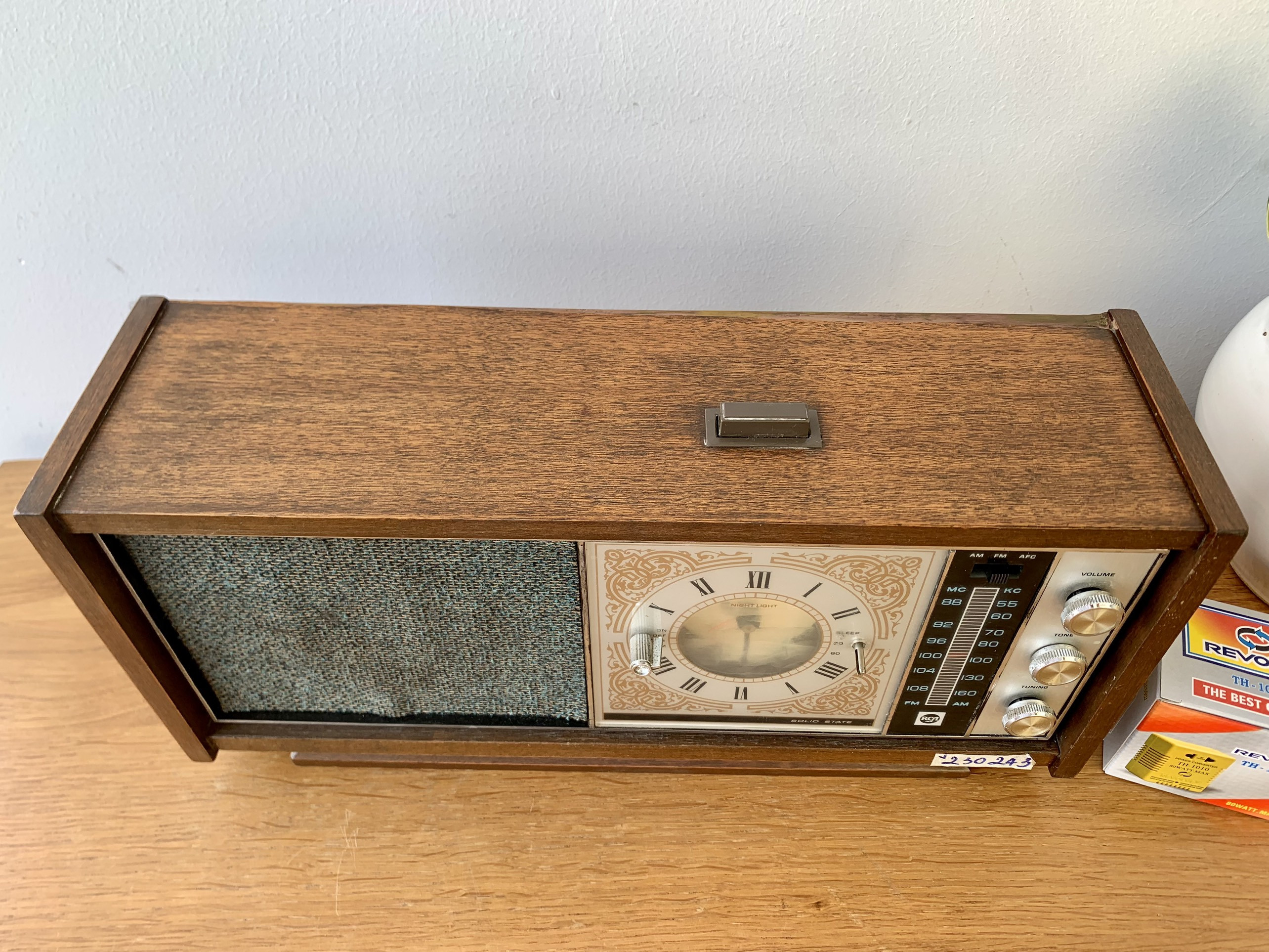 Radio RCA model RLS51W vintage