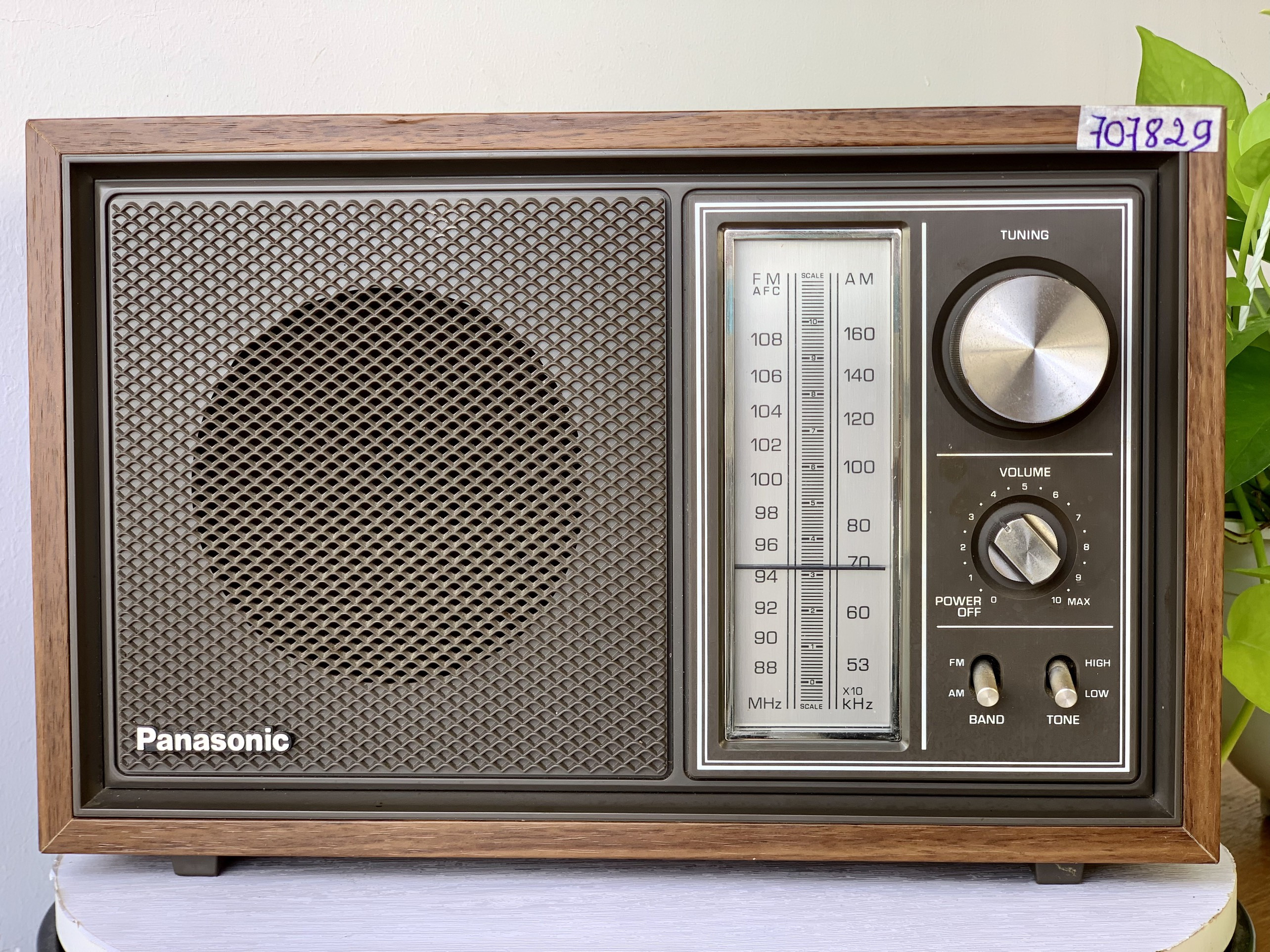 Radio Panasonic model RE-6289 AM/FM