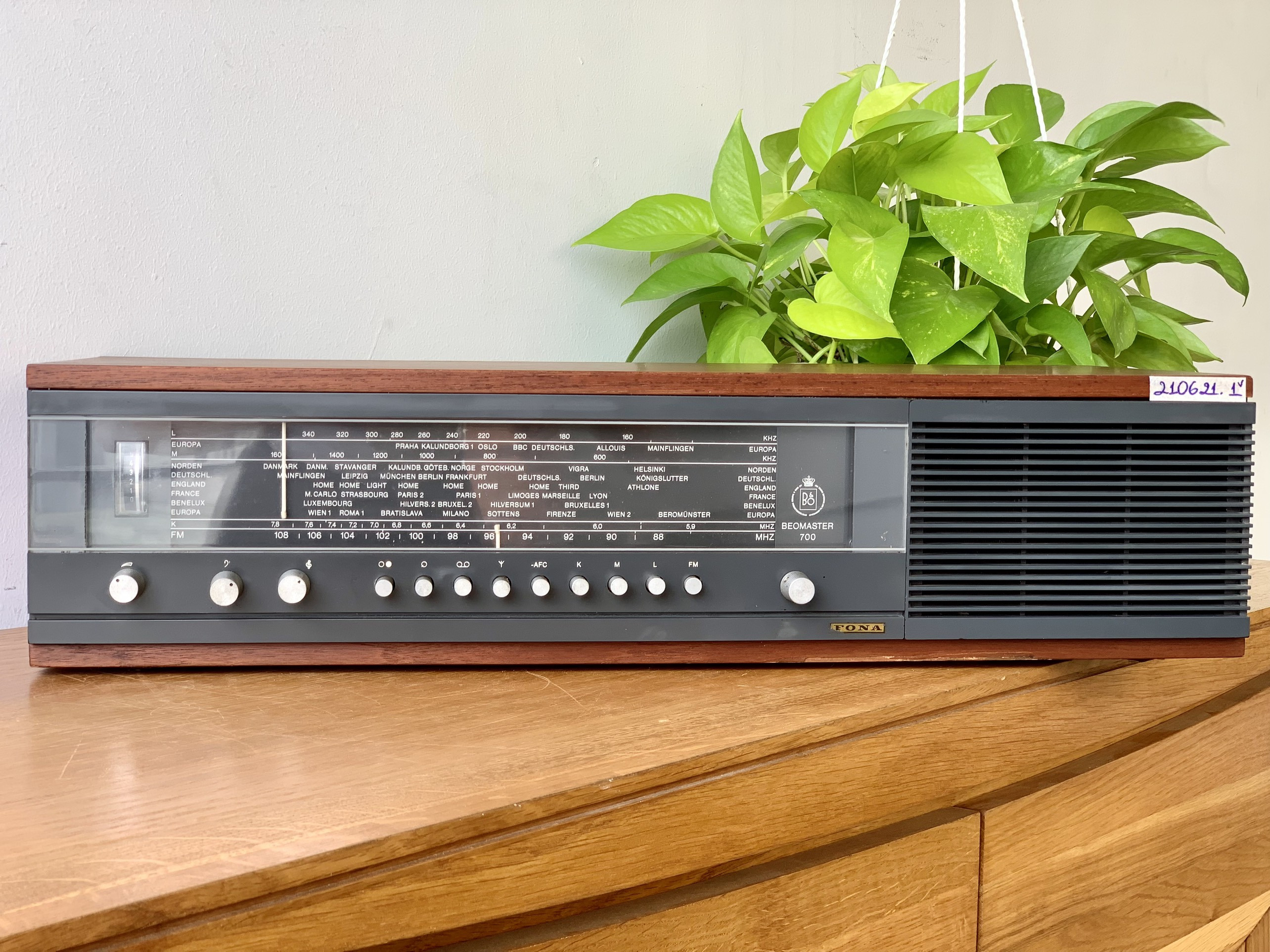 Radio Fona Beomaster 700