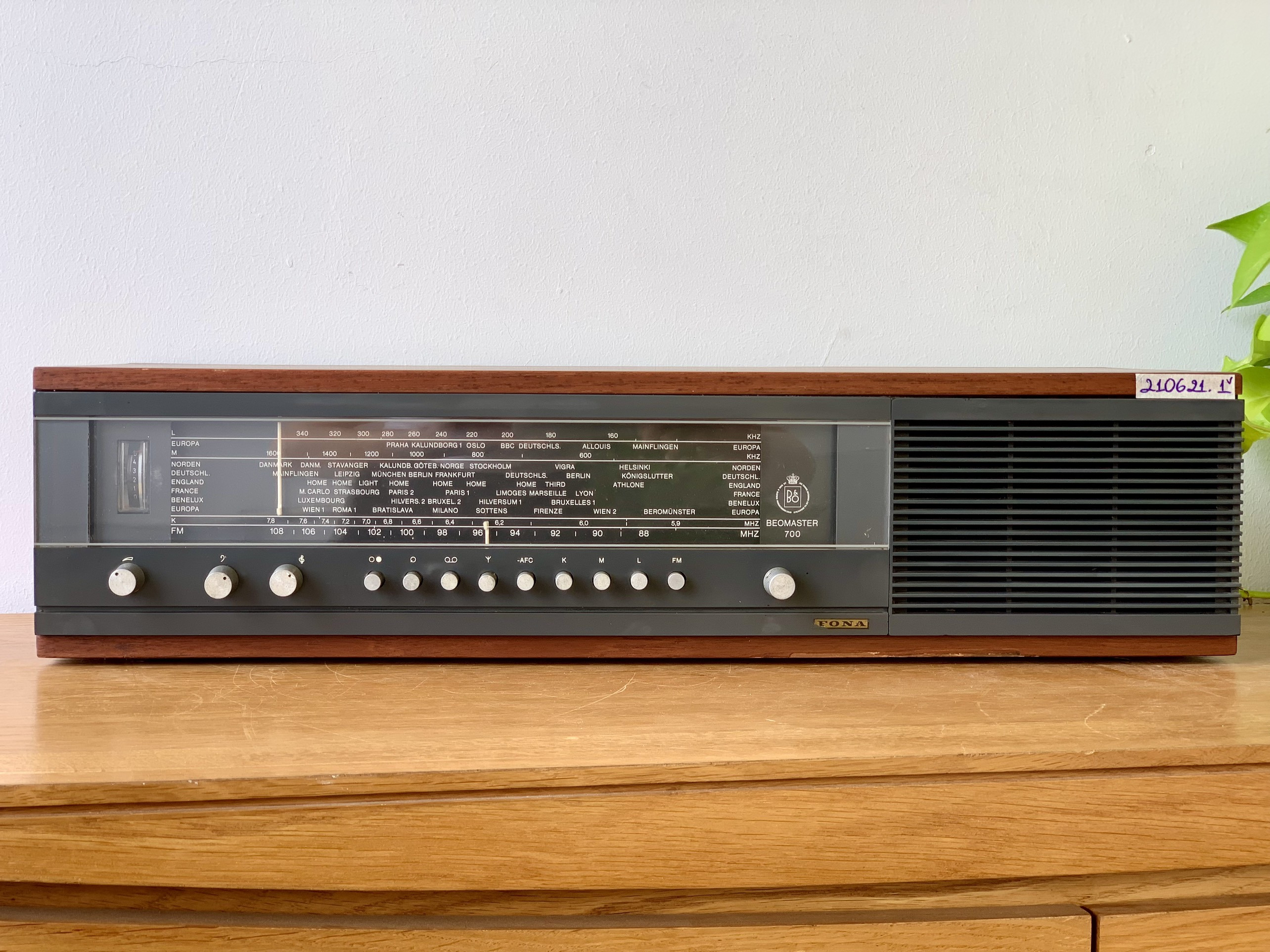 Radio Fona Beomaster 700