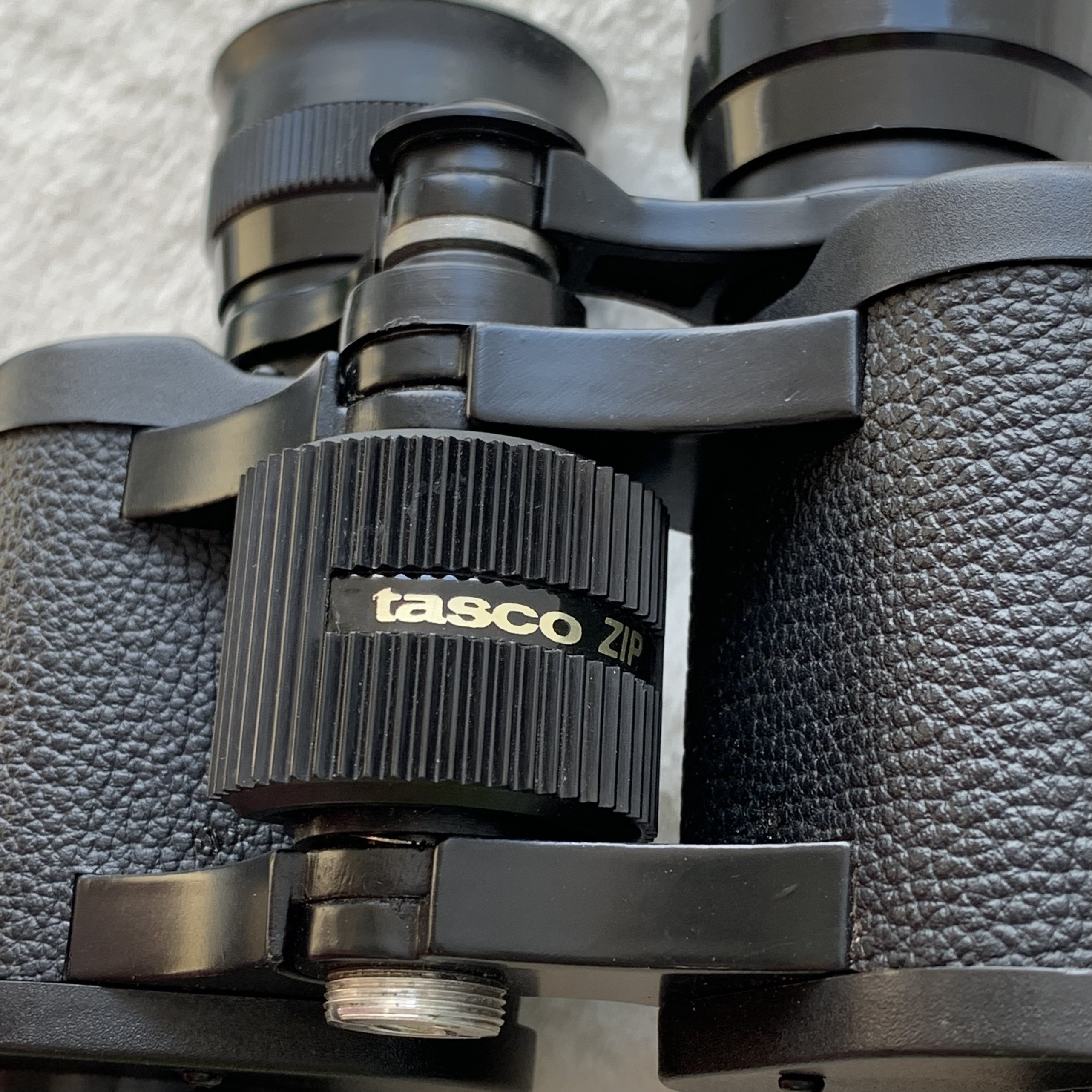 Tasco binoculars 7x35 zip best sale focus 4000