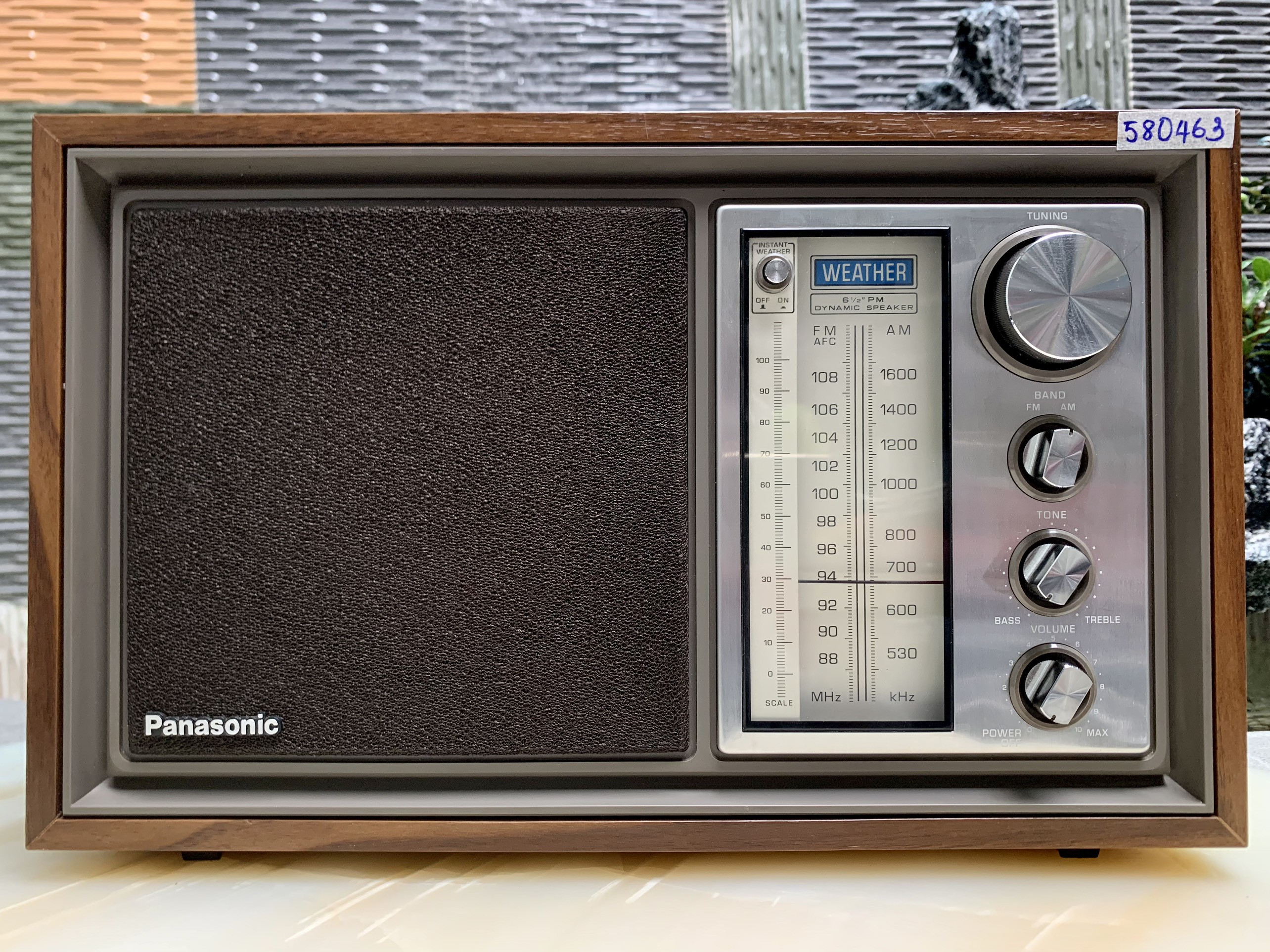 Radio Panasonic model RE-6628 AM/FM