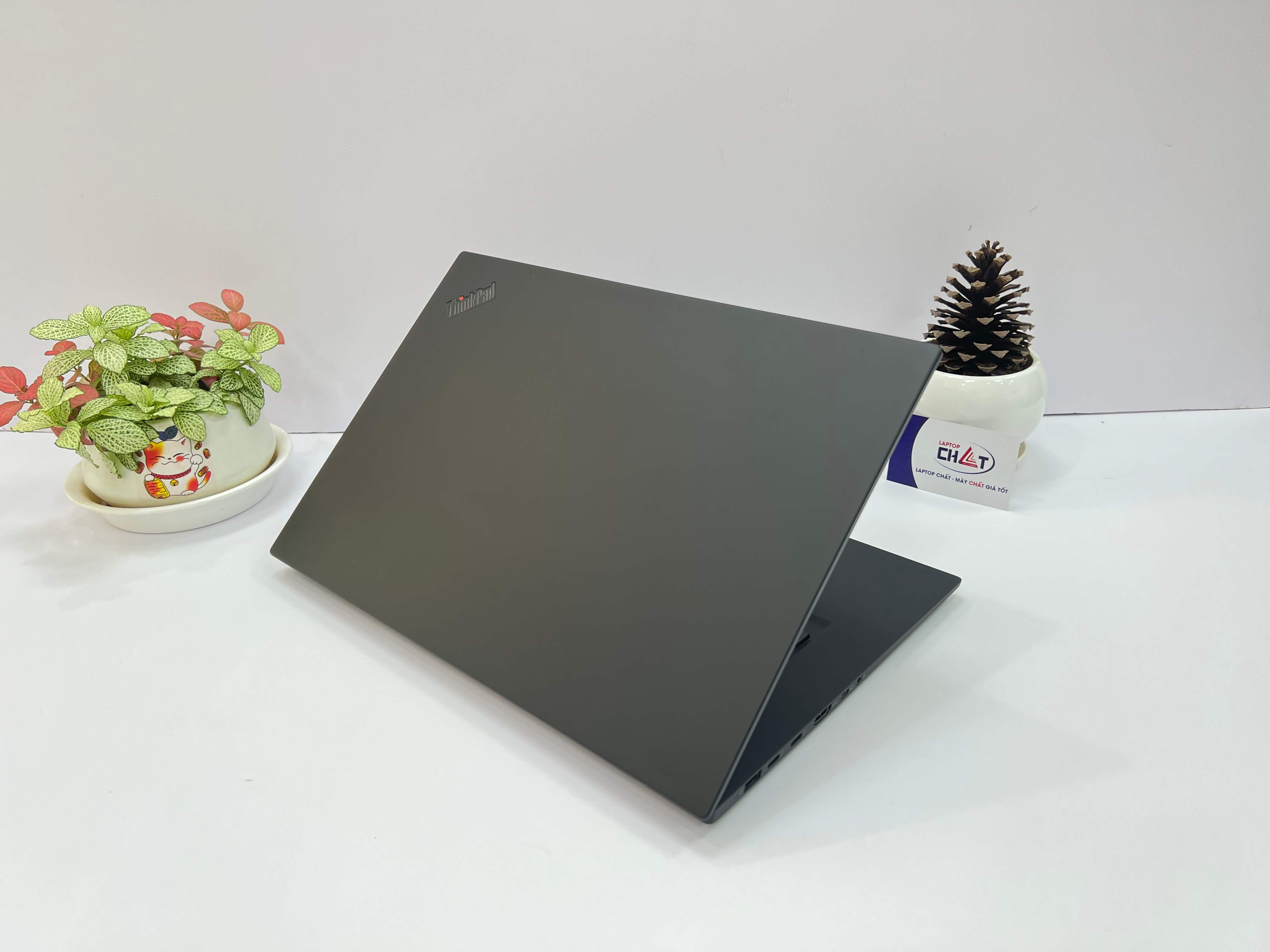 Lenovo ThinkPad P1 Gen 1 Xeon