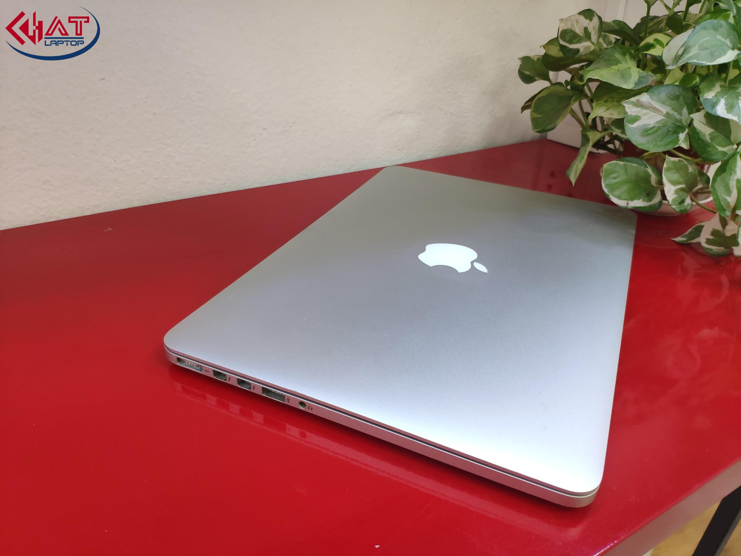 Macbook Pro Retina 13 inch 2015 MF840 Core i5 8GB 256GB – Like new