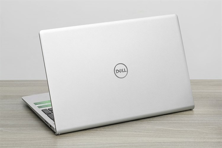 Máy tính xách tay Dell Inspiron 15 3530 :Core i5-1334U / RAM 8GB / SSD 512GB / Màn 15.6 inch FHD/Màu bạc ( Mới 100%)