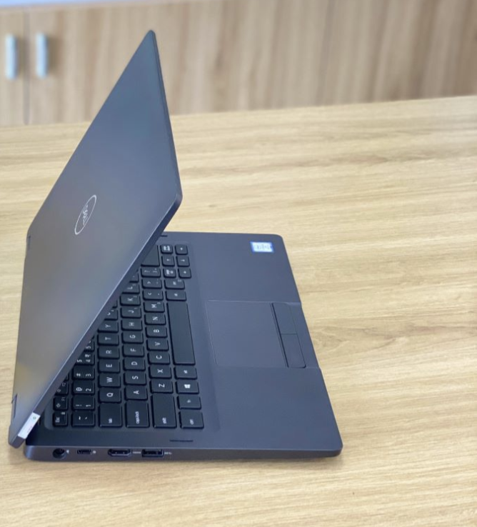 [Cũ] Dell Latitude 5300 i5 8365U/8GB/SSD 256GB/13.3″FHD cảm ứng 2in1
