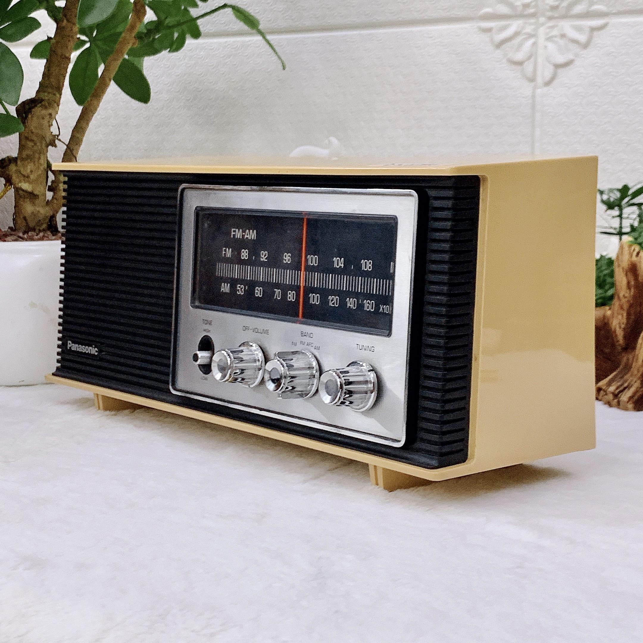 Radio cổ hiệu Panasonic RE-6283 AM/FM - 320186