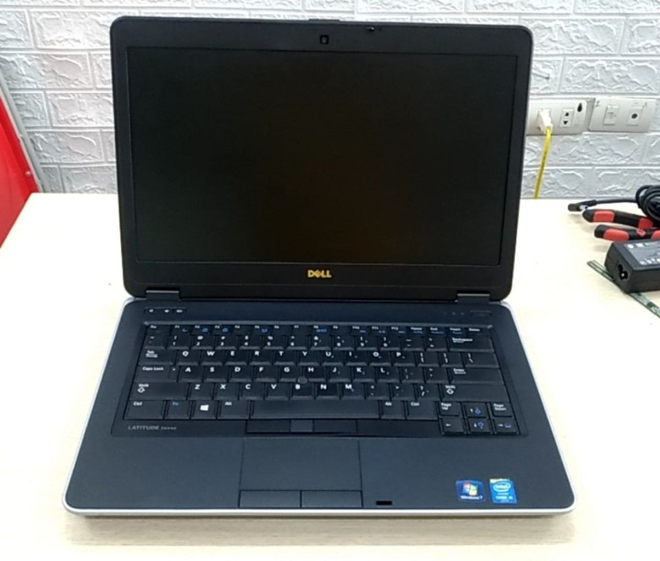 Laptop Cũ Dell Latitude E6440 - Intel Core i5